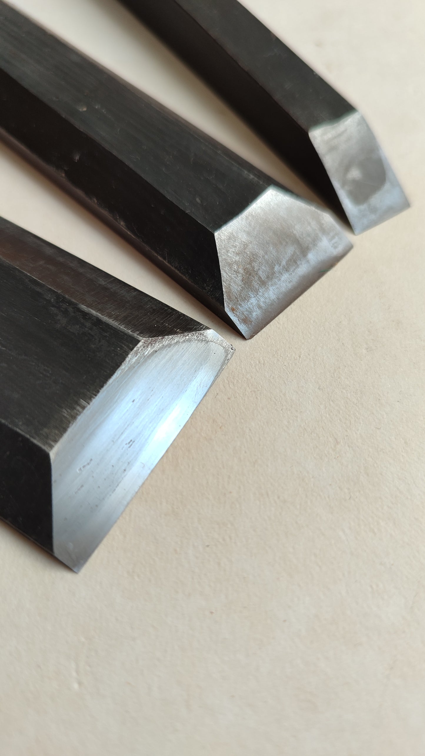Trío de Tijeras Japonesas "Tataki Nomi" 12, 24, 36mm "Hideyuki"