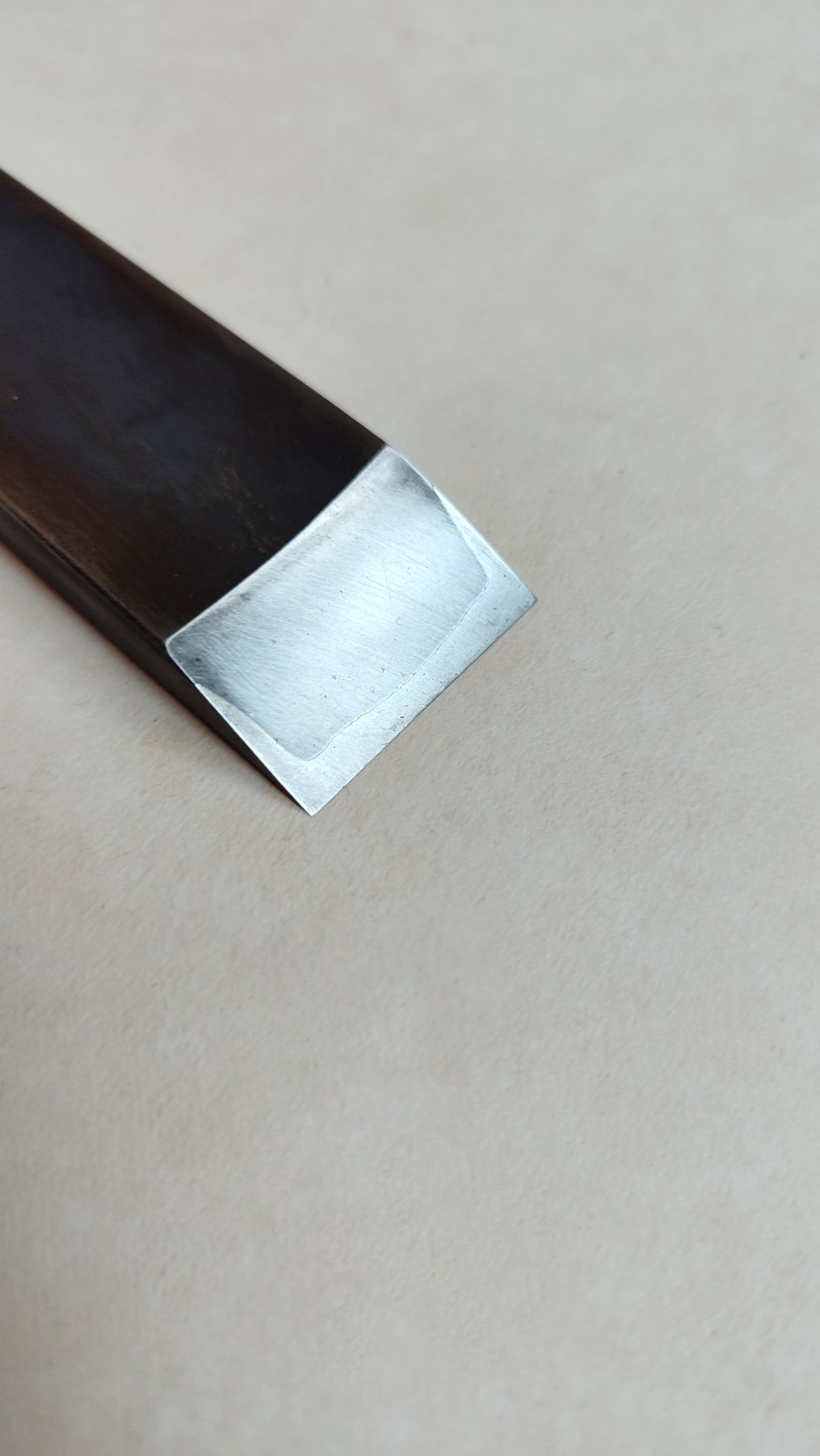 Cincel Japonés Premium "Oire Nomi" 24mm "Ouchi San"