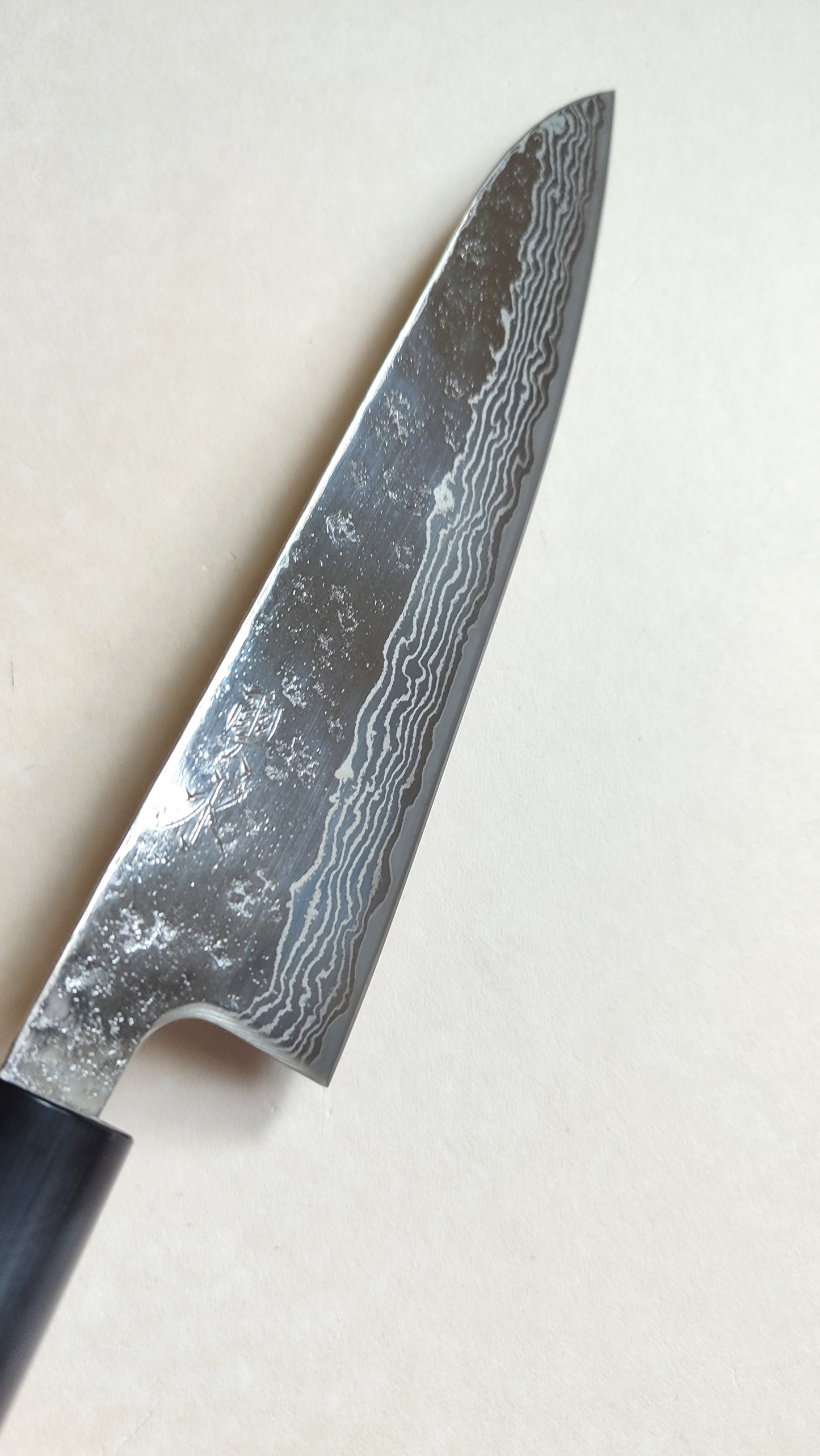 Magnifique couteau de cuisine japonais "Gyuto" 180mm 440C Steel