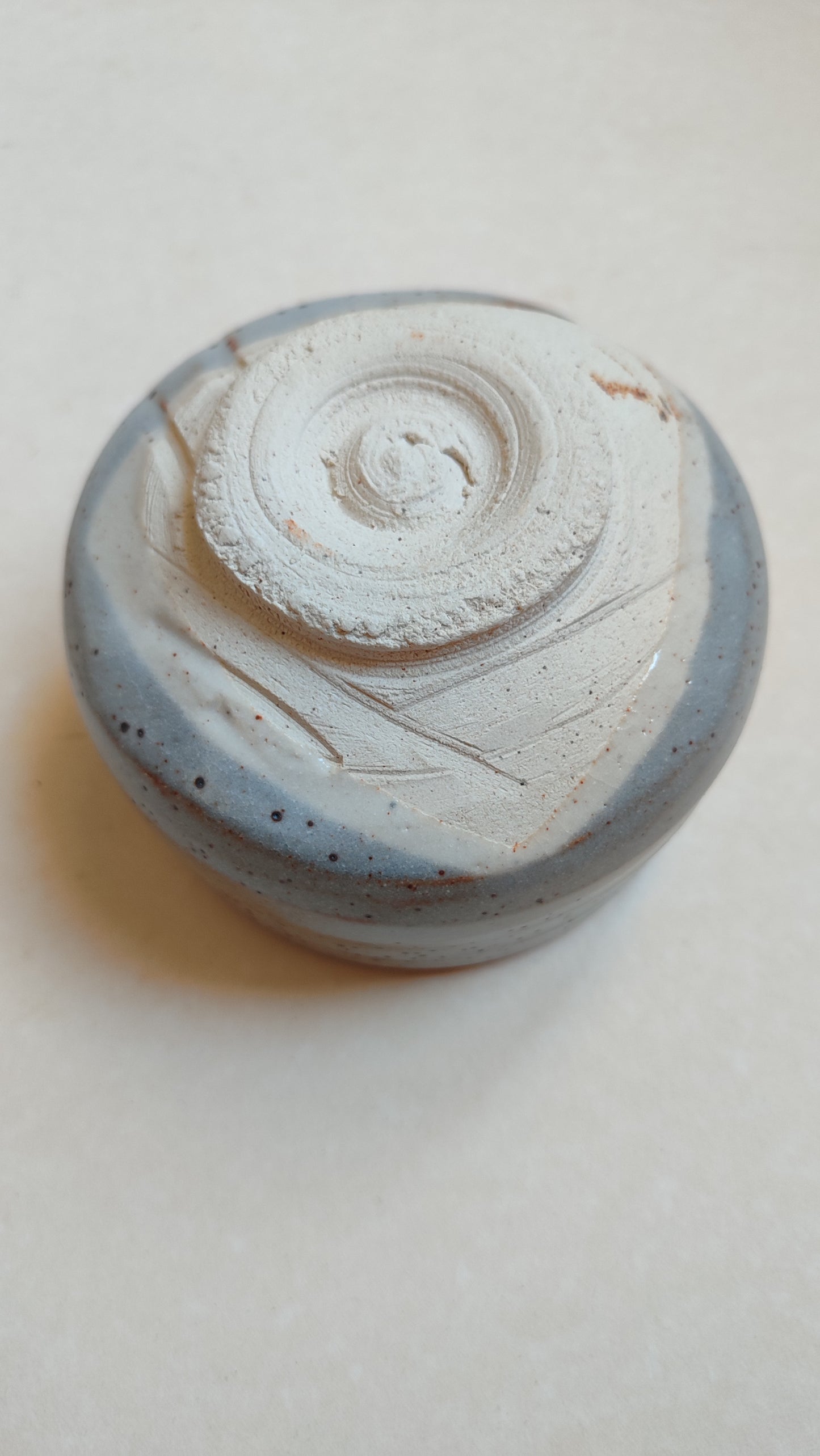 Bol à thé matcha de style "Shino" 120mm "Kiseto Setoguro"