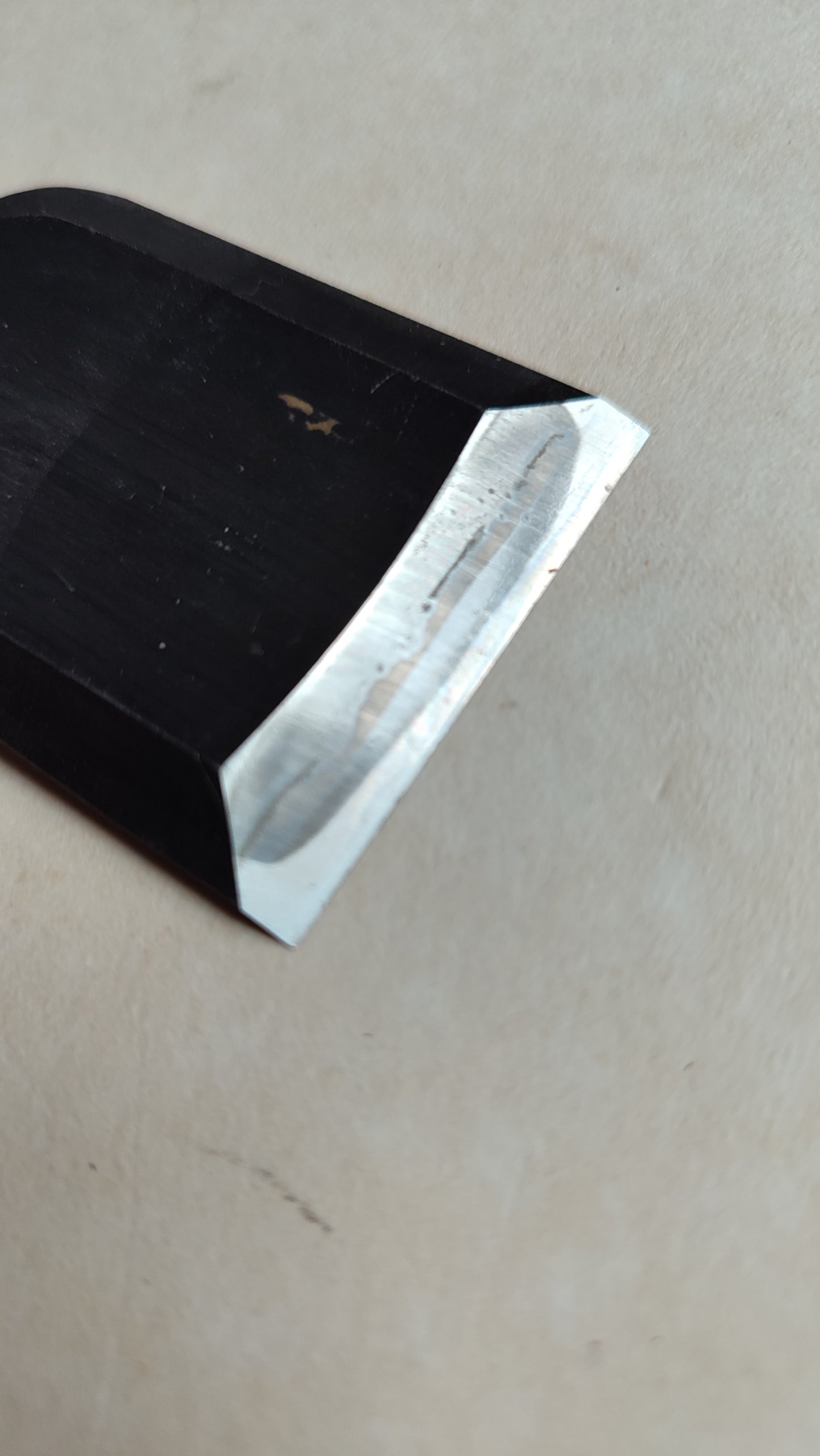 Ciseau japonais "Hiramachi Nomi" 42mm "Genso"