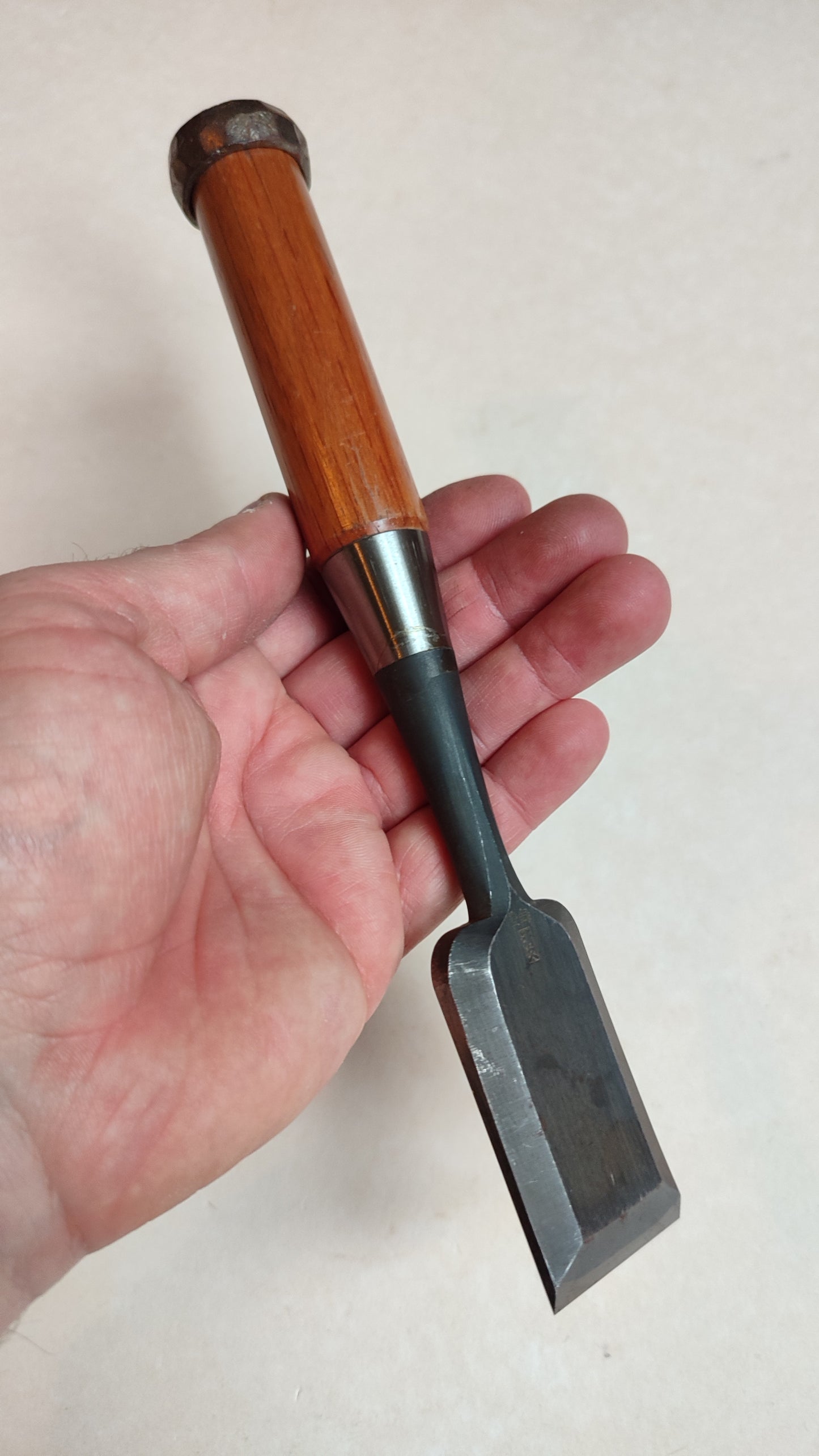 Cincel Japonés Premium "Oire Nomi" 24mm "Ouchi San"