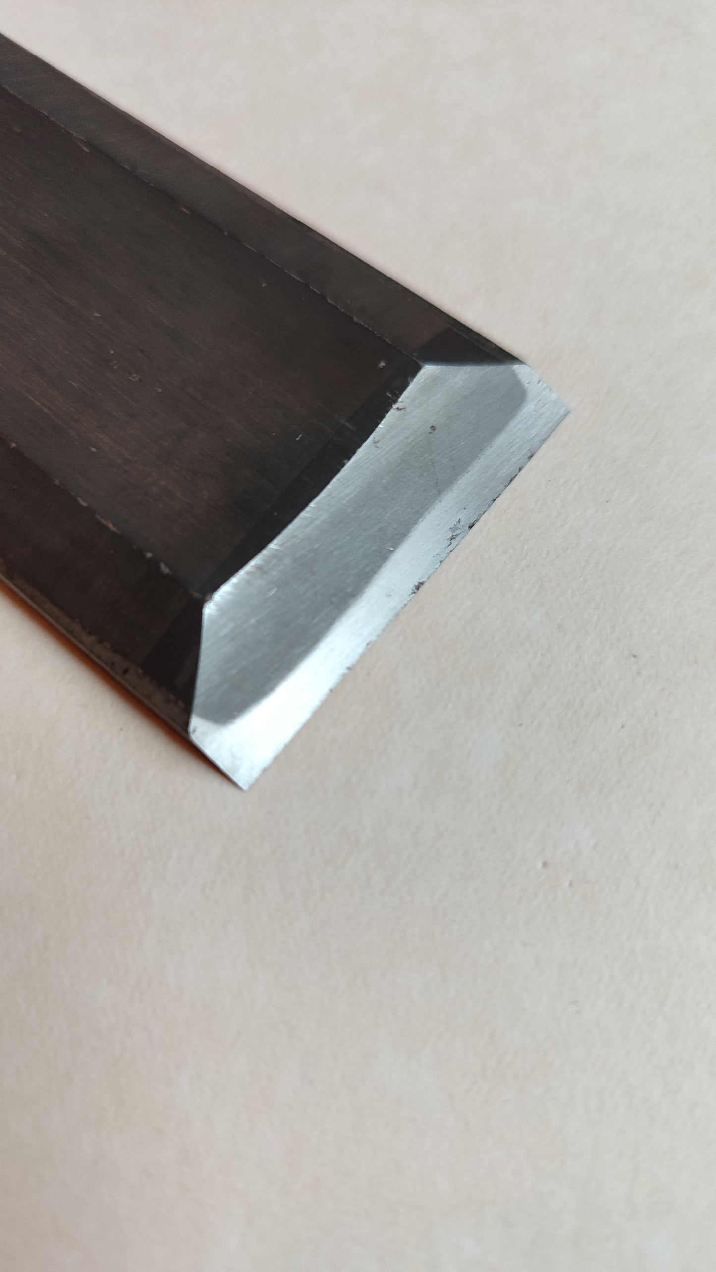 Cincel Japonés Premium "Oire Nomi" 24mm "Ouchi San"