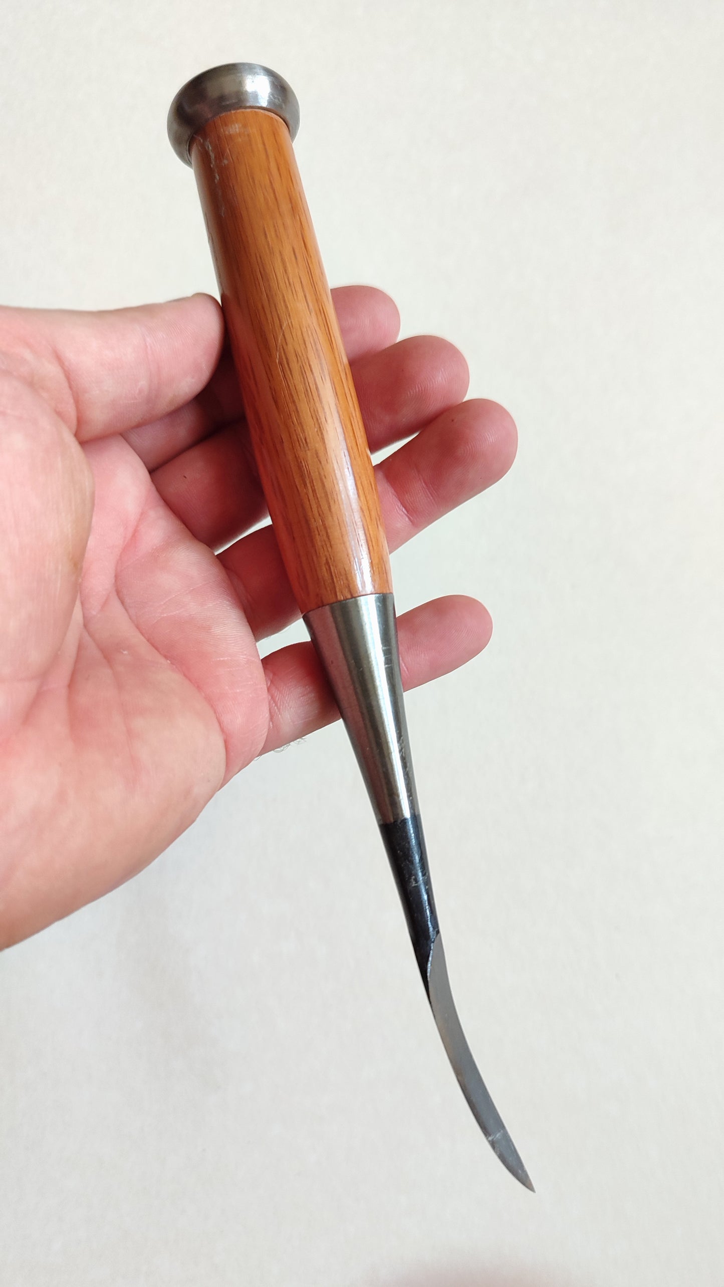 Ciseau japonais de sculpteur "Yari nomi" 12mm