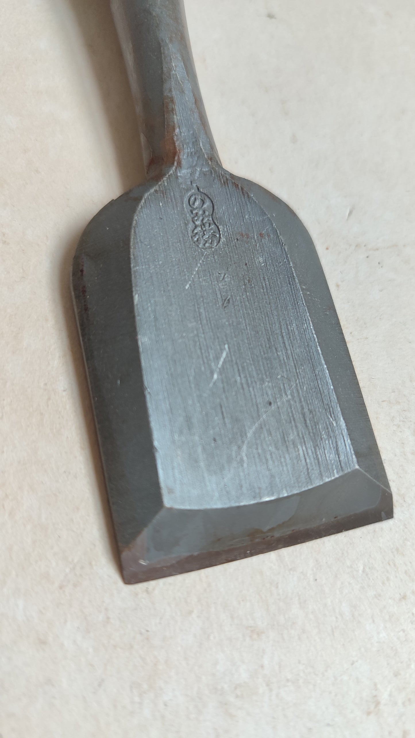 Cincel Japonés Vintage "Oire Nomi" 42mm Miki City