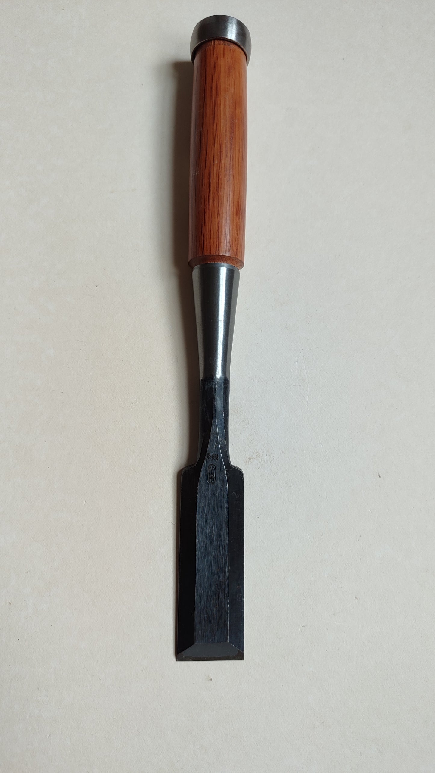 Cincel Japonés Grande "Tataki Nomi" 30mm "Oyama"