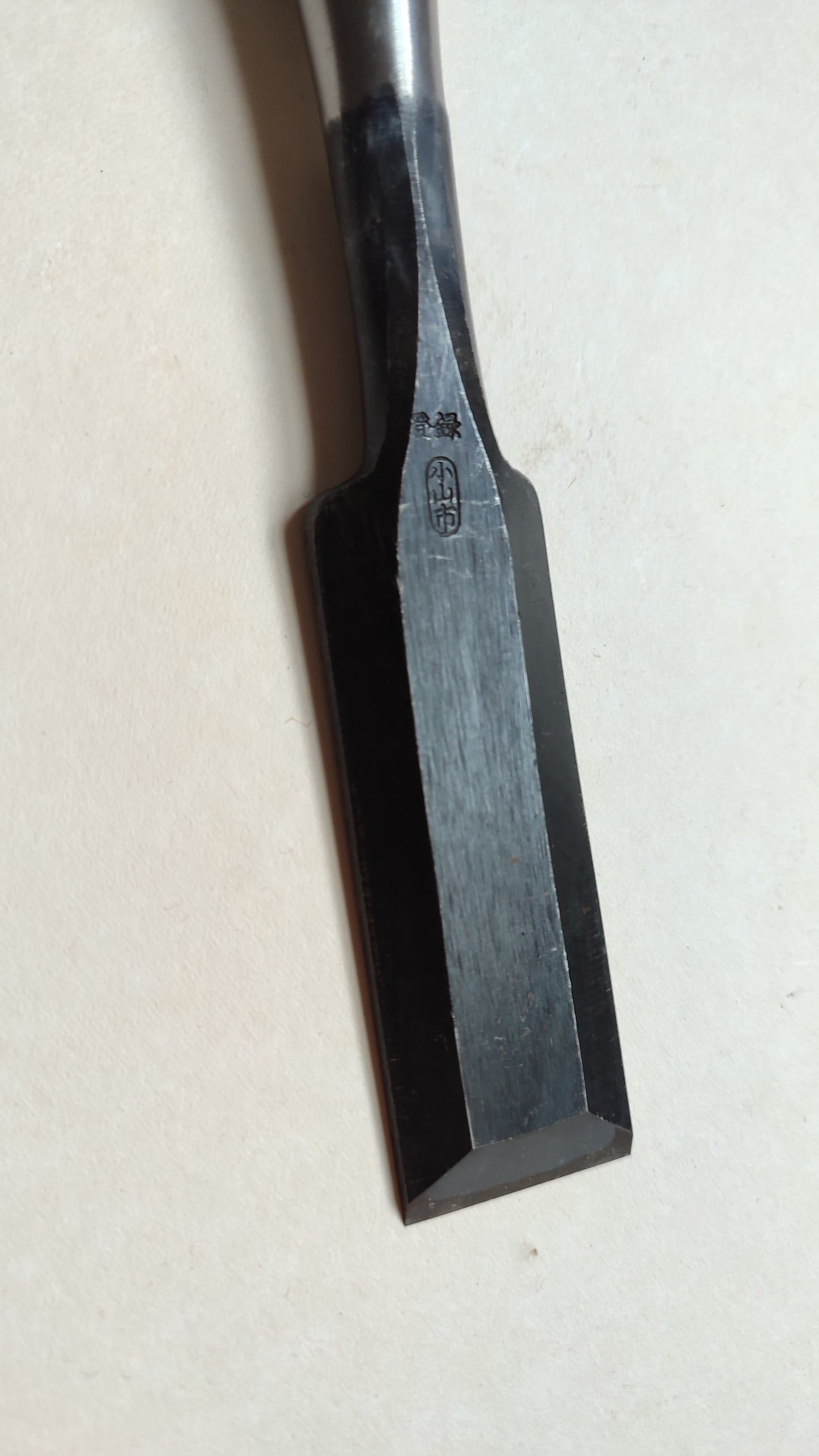 Cincel Japonés Grande "Tataki Nomi" 30mm "Oyama"