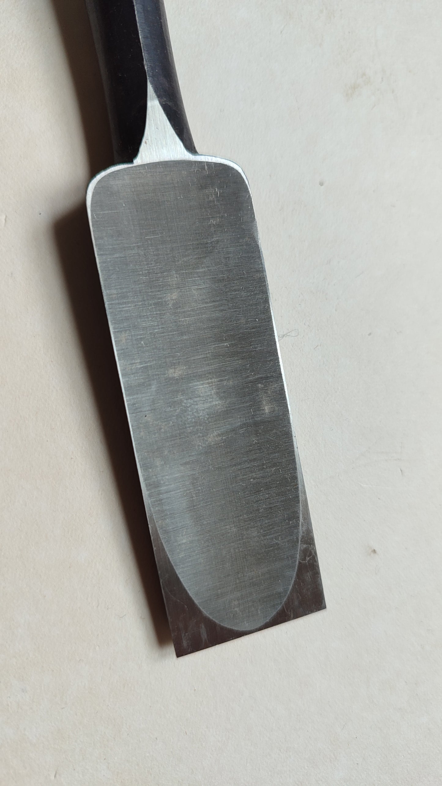 Cincel Japonés Grande "Tataki Nomi" 30mm "Oyama"