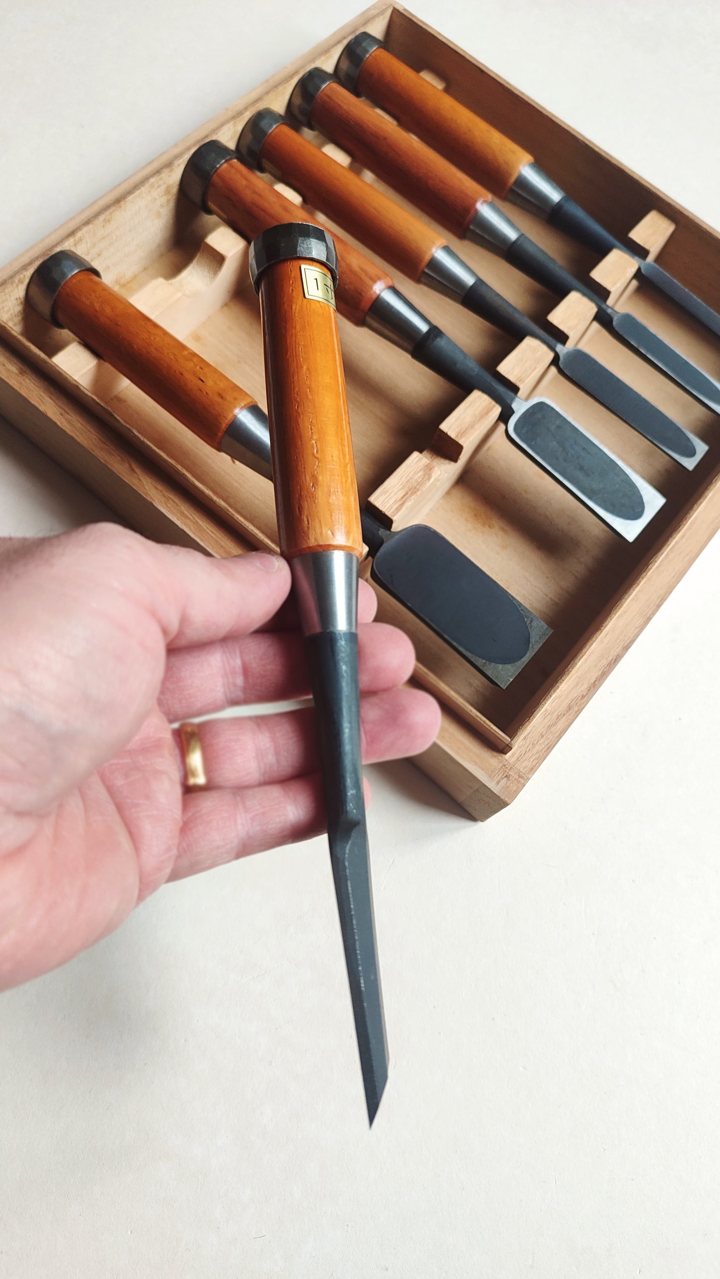 Sextet de Ciseaux Japonais Premium "Oire Nomi" 3,9,15, 24mm "Kunitsuru"