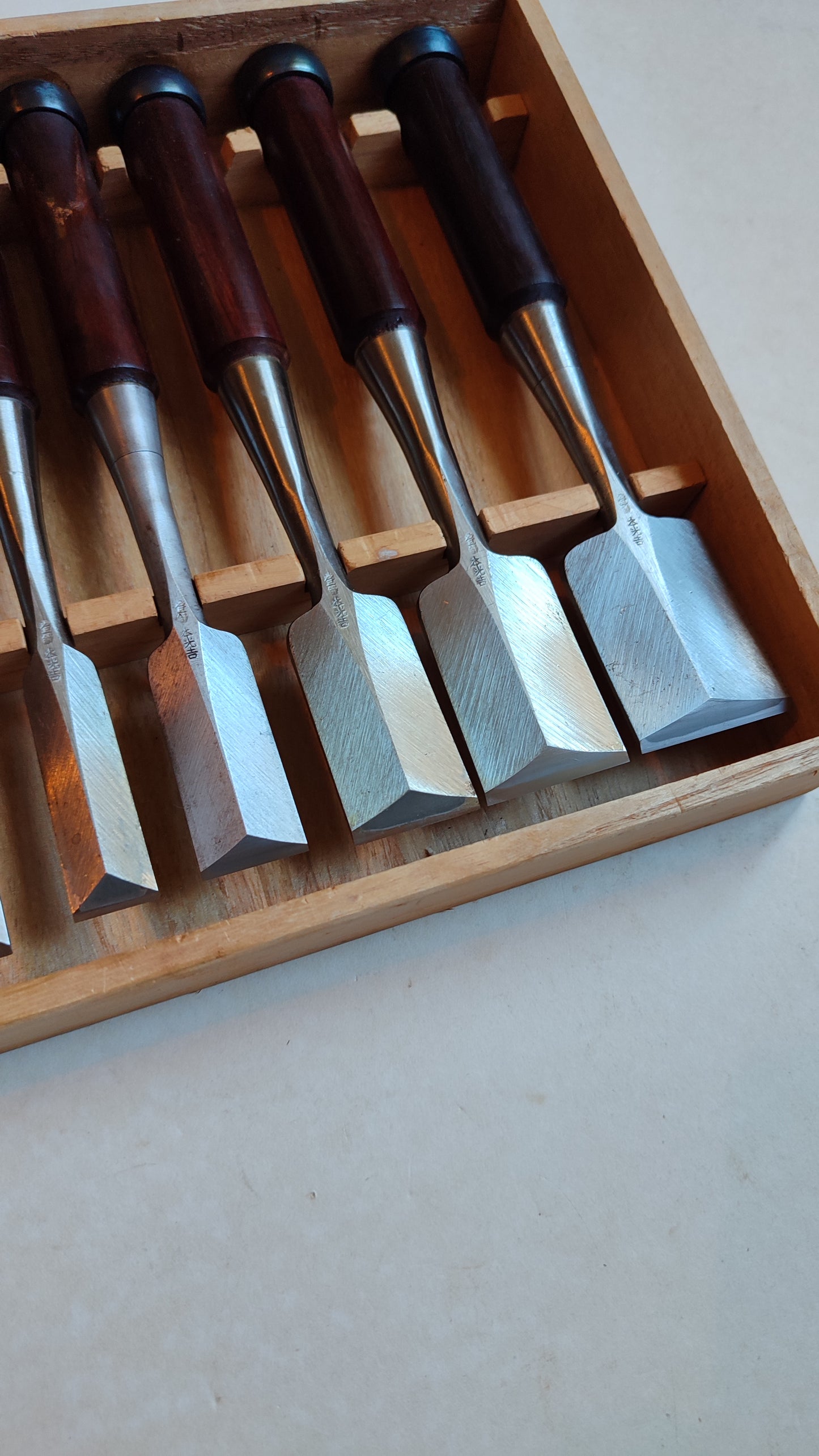 Set de ciseaux japonais Oire nomi "Mitsuyoshi Moto" forme "Shinogi".