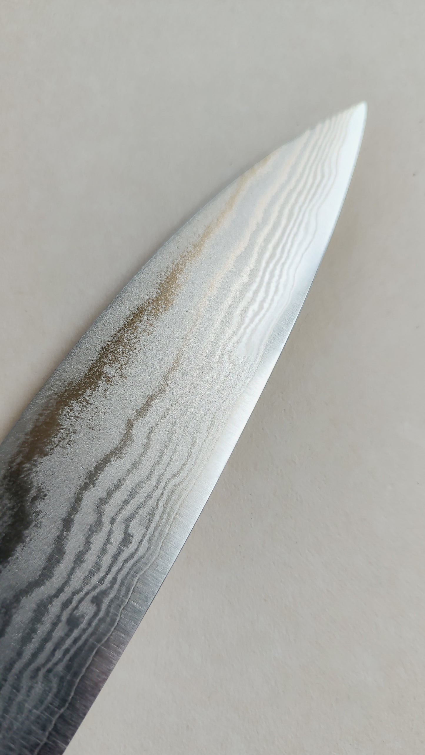 Magnifique couteau de cuisine japonais Petty 150mm VG10 "Shiro Kamo"
