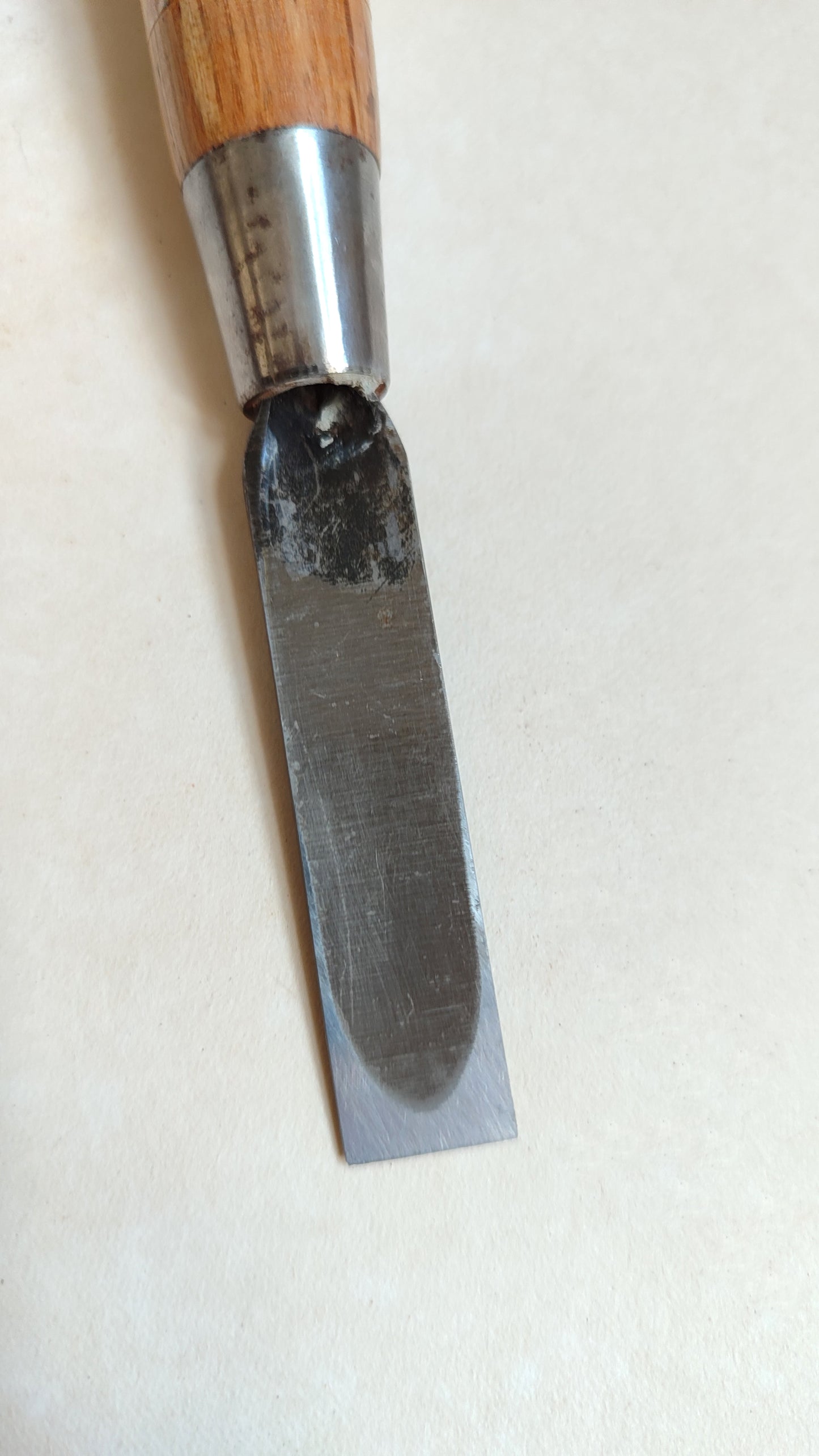 Couteau japonais droit pour le cuir 15mm