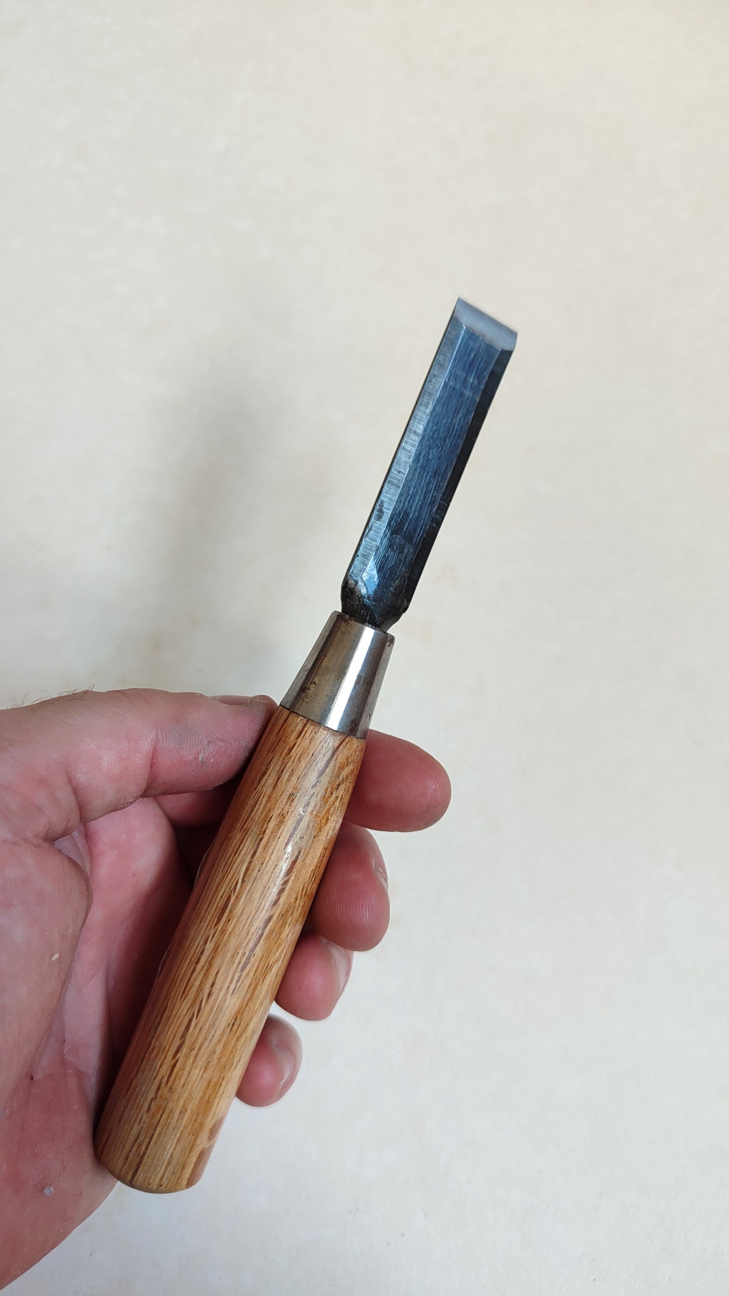 Couteau japonais droit pour le cuir 15mm