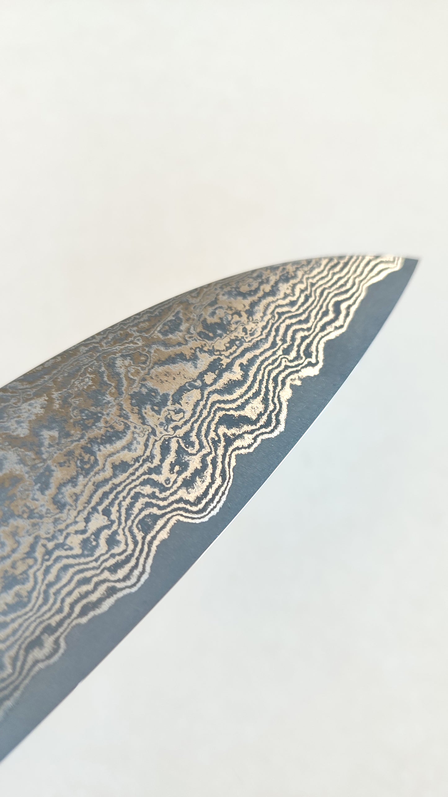 Magnifique couteau de cuisine japonais "Gyuto" 240mm Super Gold 2 Steel "Anryu"