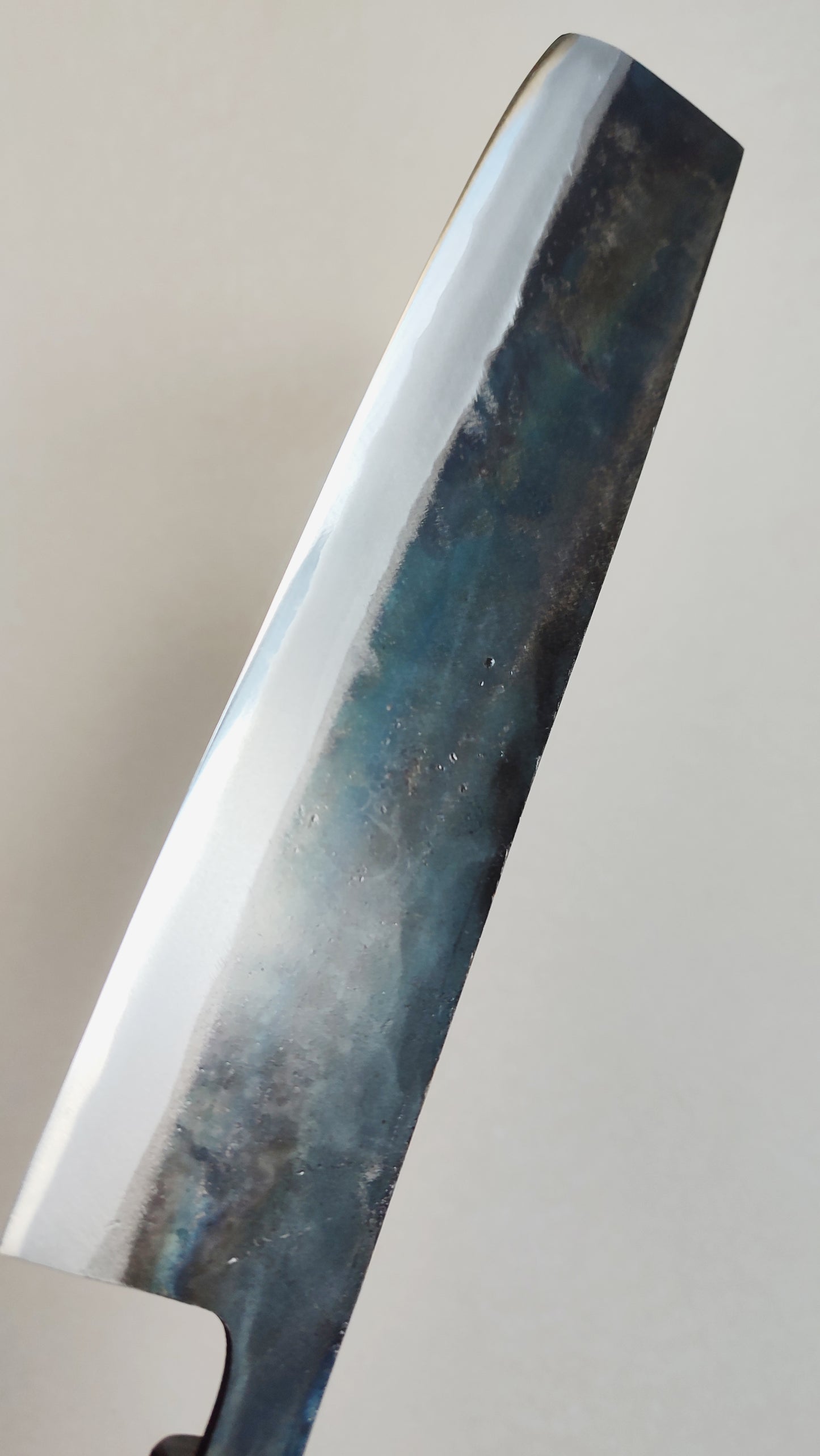 Long couteau de cuisine japonais "Nakiri" 240mm White Steel "Kurouchi"