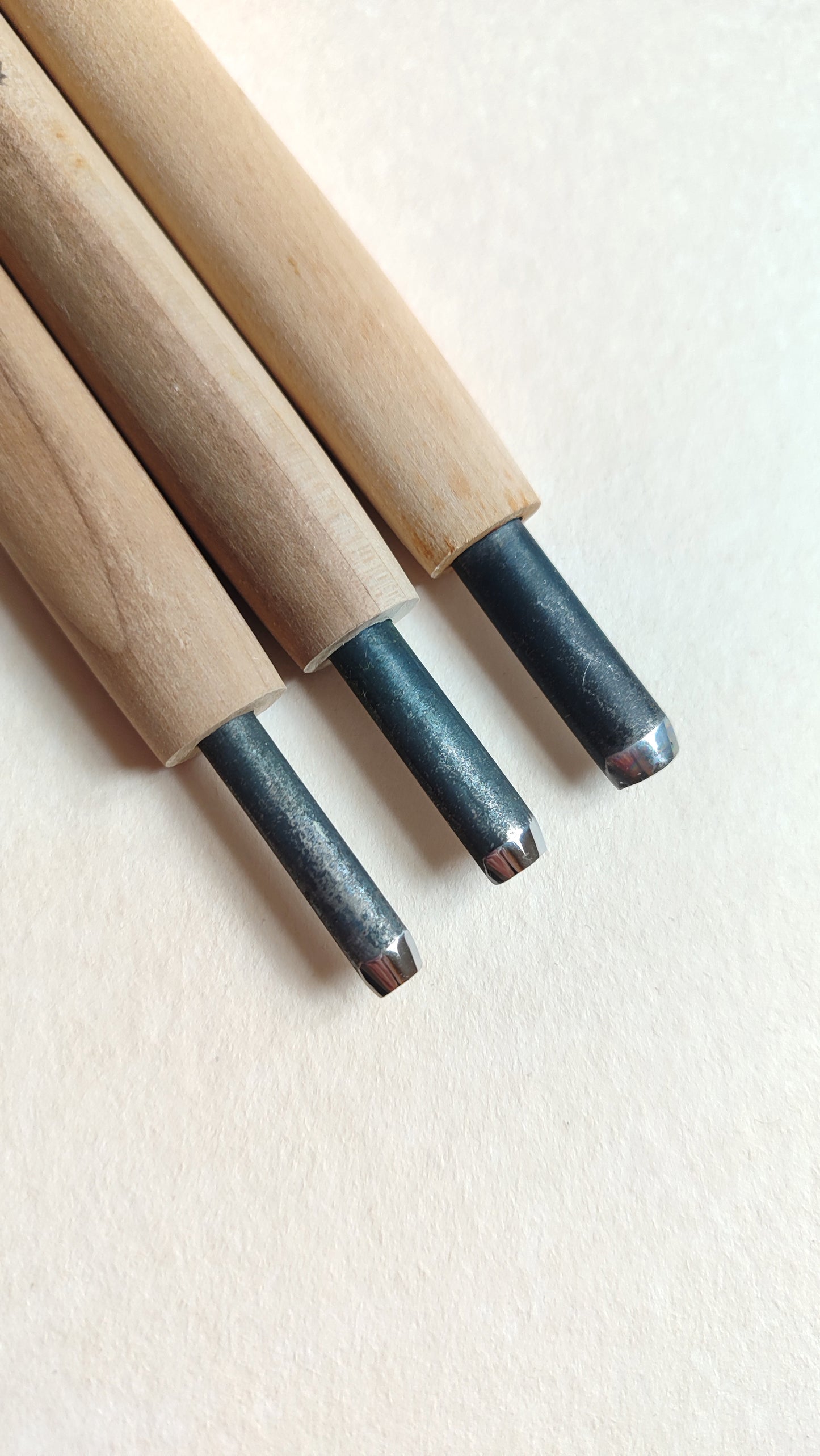 Trio de gouges japonaises de gravure sur bois "Chokokuto"