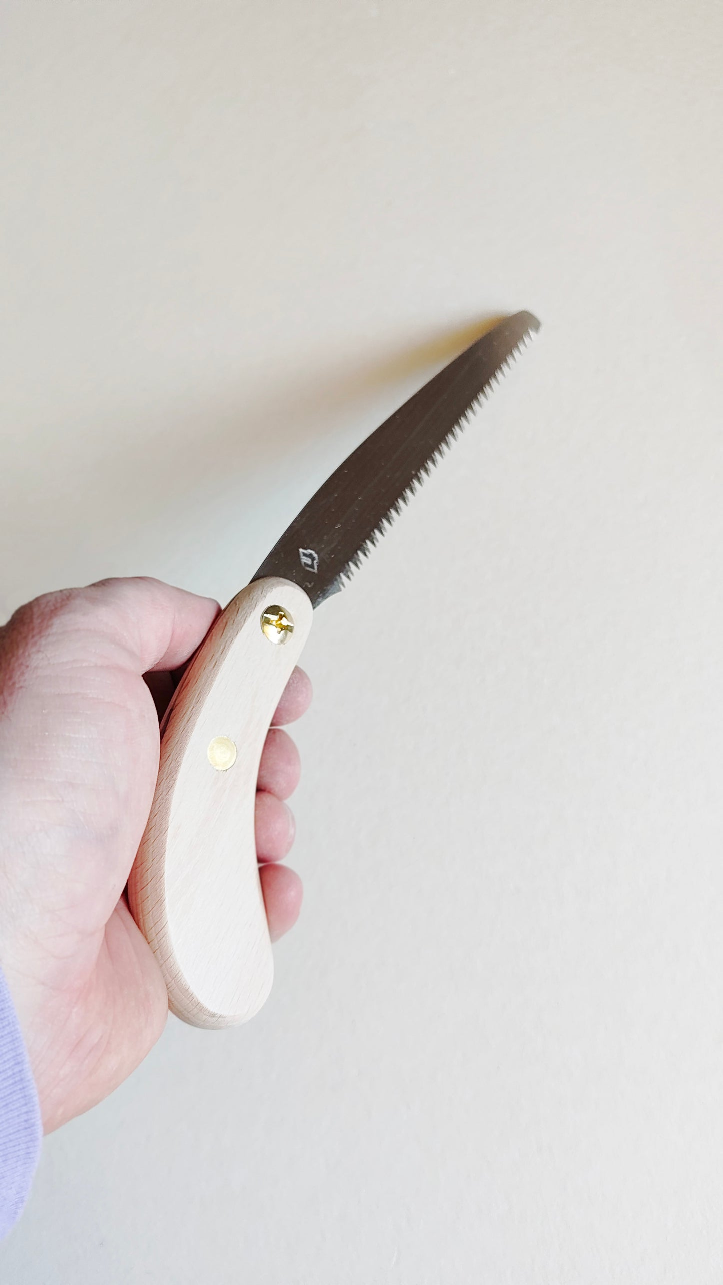 Petite scie japonaise de jardinage "Kataba" 150mm "Hishika"