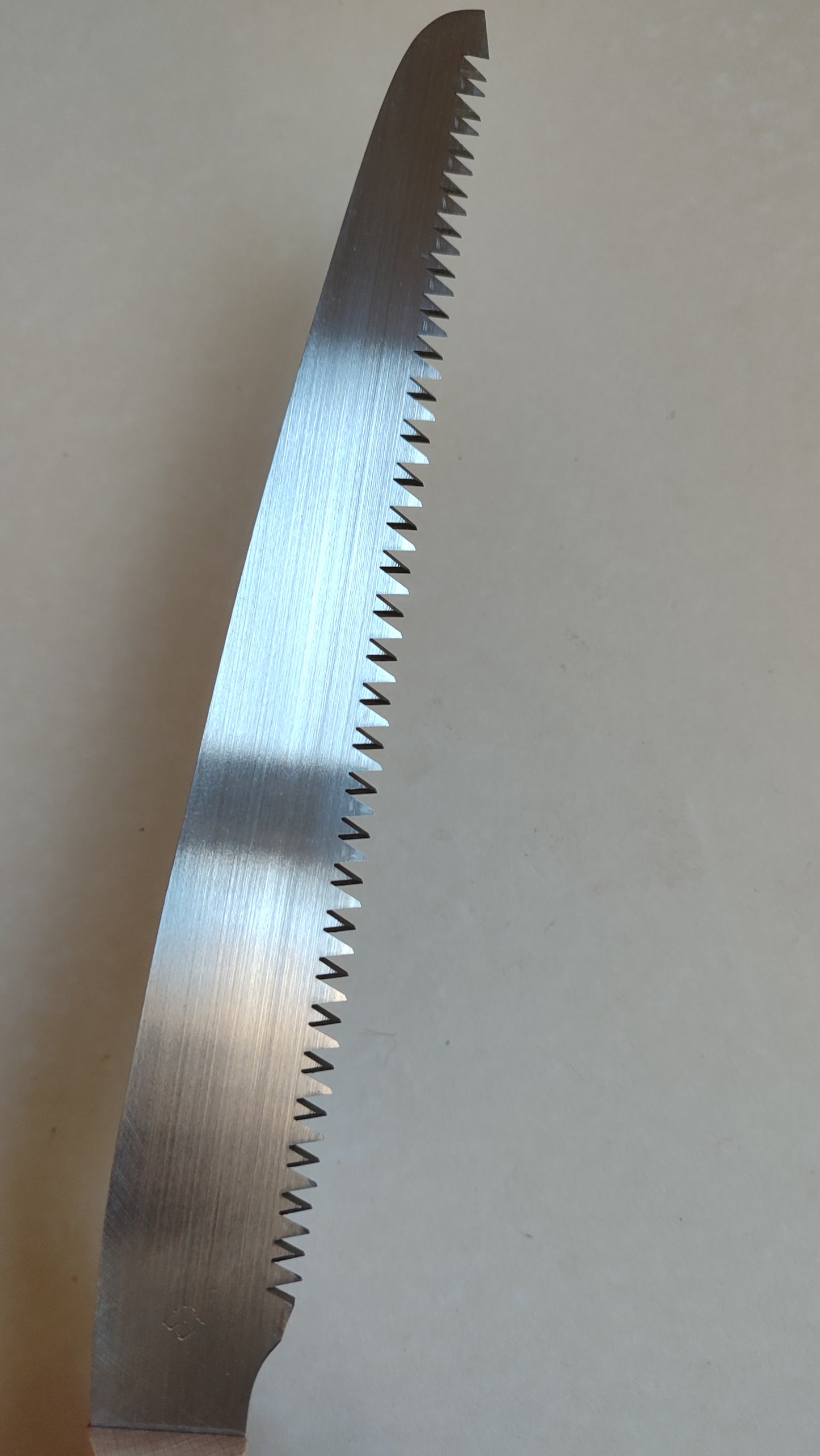 Sierra de jardinería japonesa "Kataba" 240mm "Hishika"