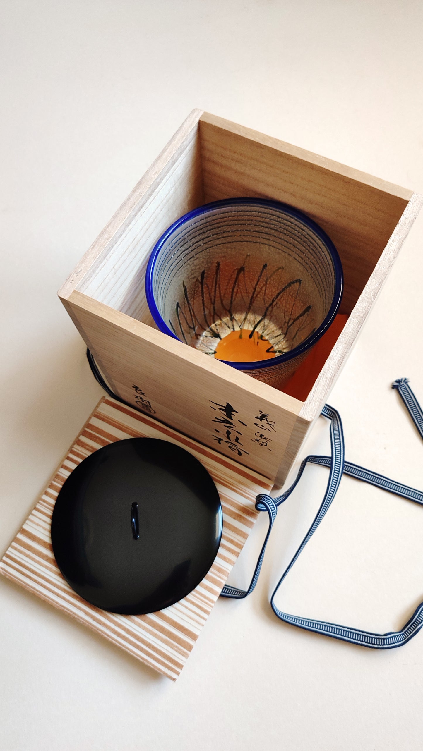 Jarre à eau en verre pour la cérémonie du thé "Mizuya Tsubo" 170mm