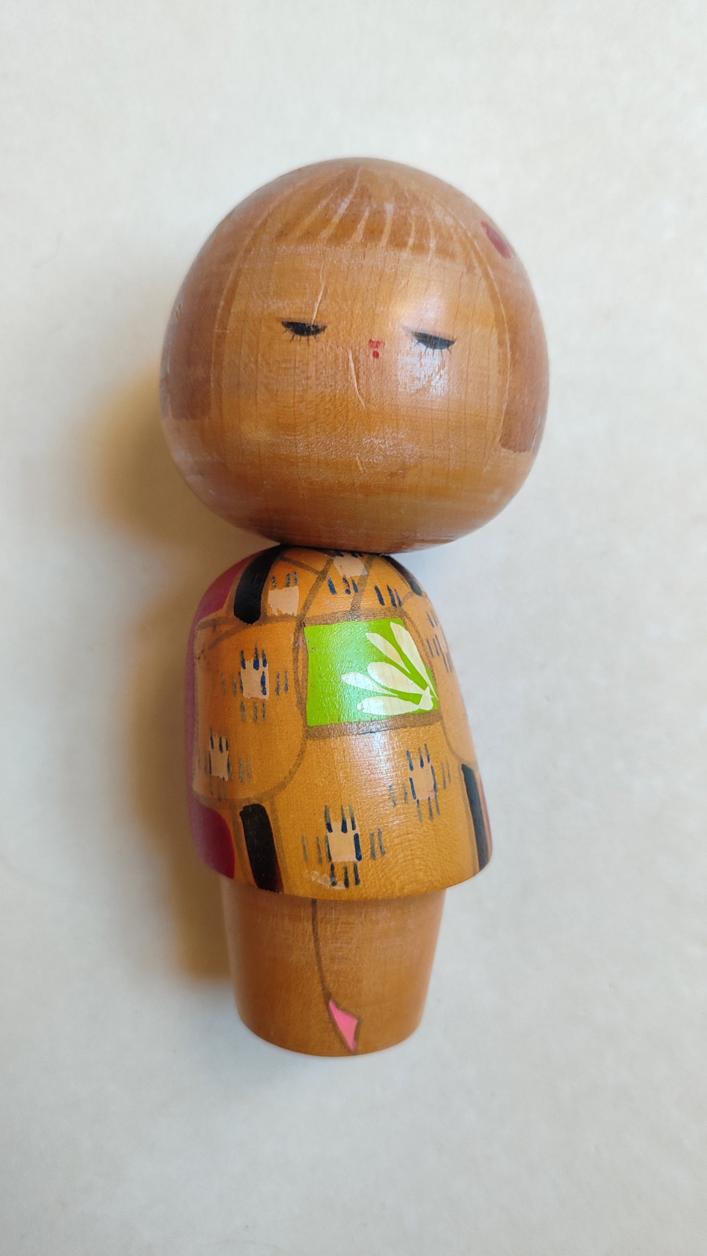 Poupée japonaise en bois "Kokechi" 160mm