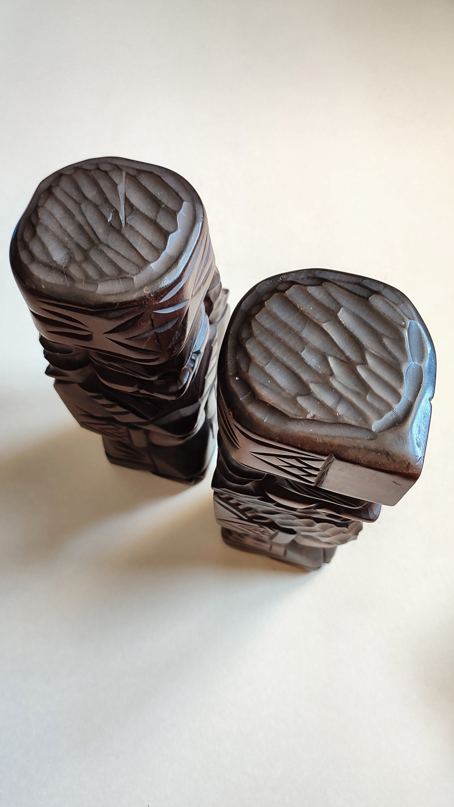 Couple de poupées japonaises en bois "Kokechi" 300mm "Aïnu"