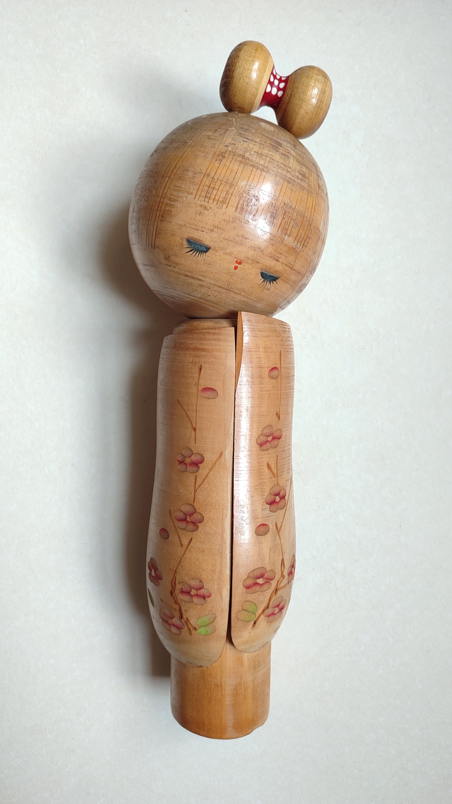 Trés grande poupée japonaise en bois "Kokechi" 400mm "Miyashita Hajime"