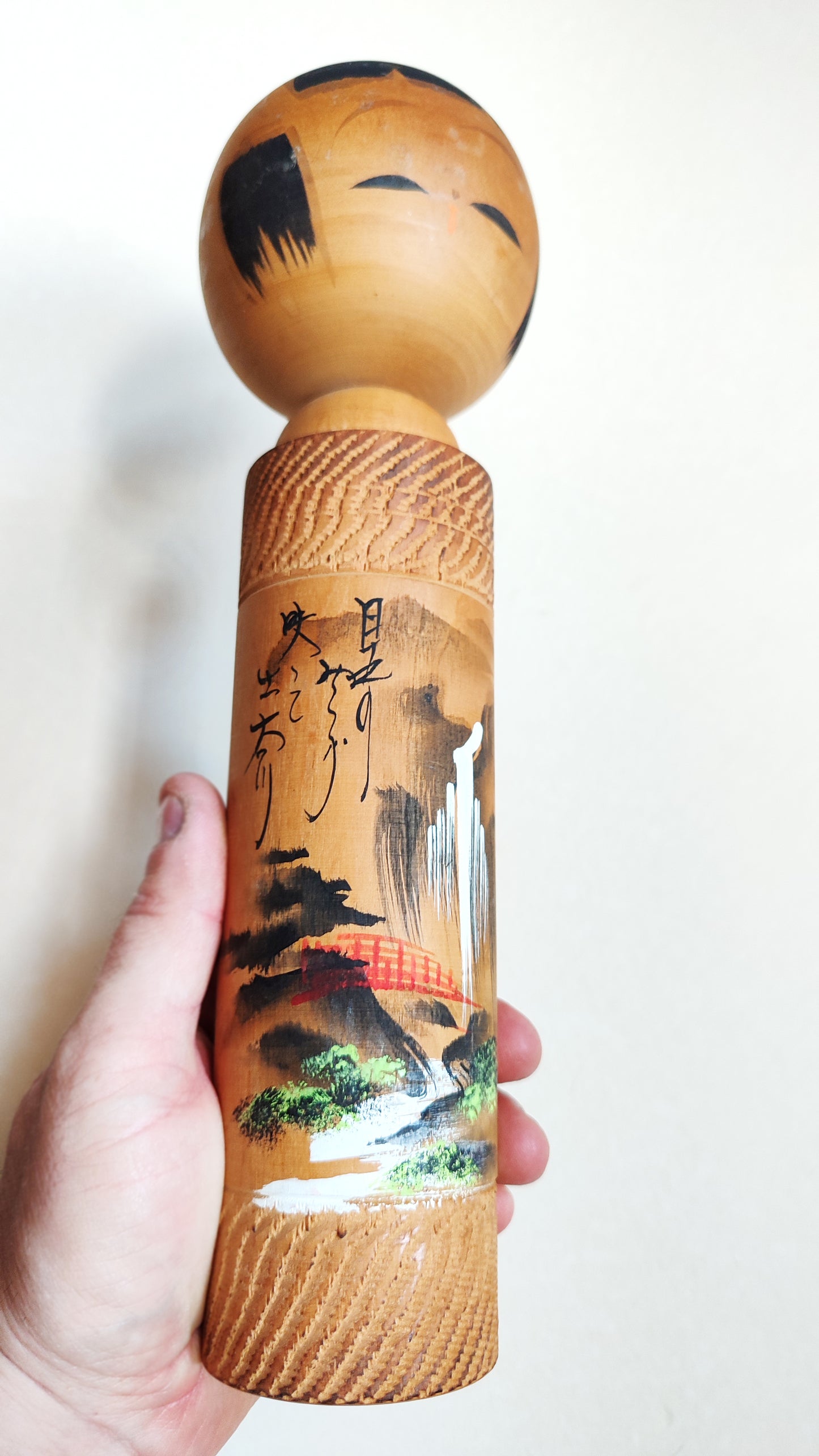 Poupée japonaise en bois "Kokechi" 300mm Tohoku