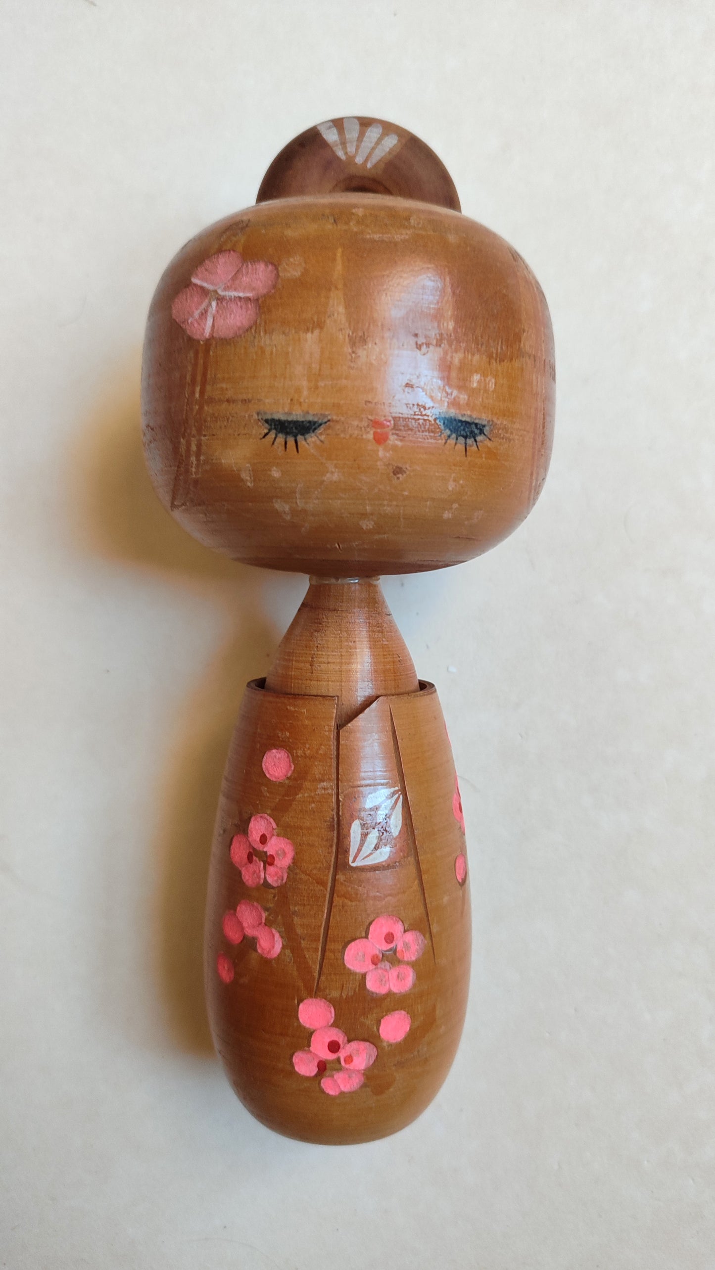 Poupée japonaise en bois "Kokechi" 195mm "Toshiharu Takahashi "