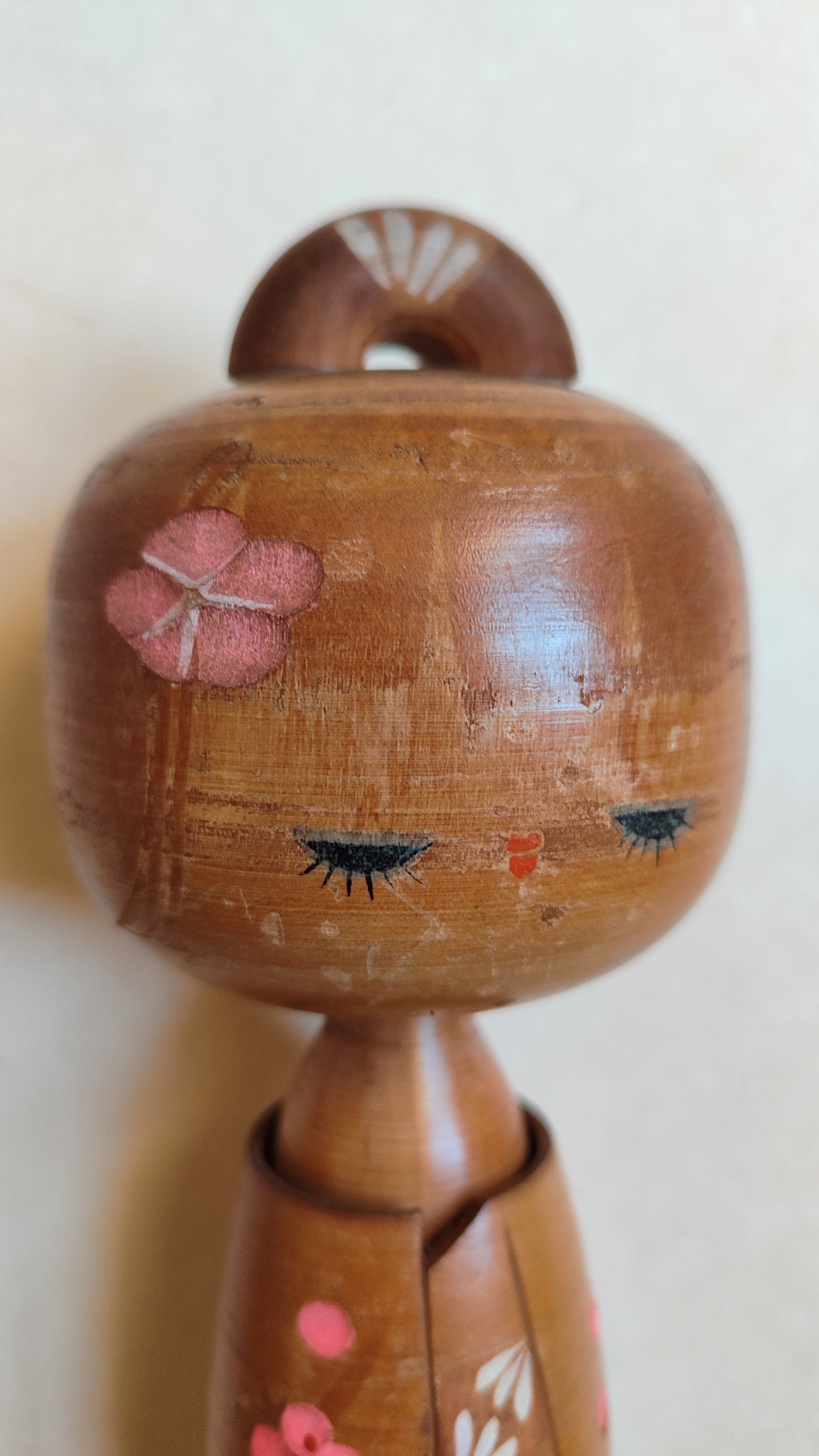 Poupée japonaise en bois "Kokechi" 195mm "Toshiharu Takahashi "