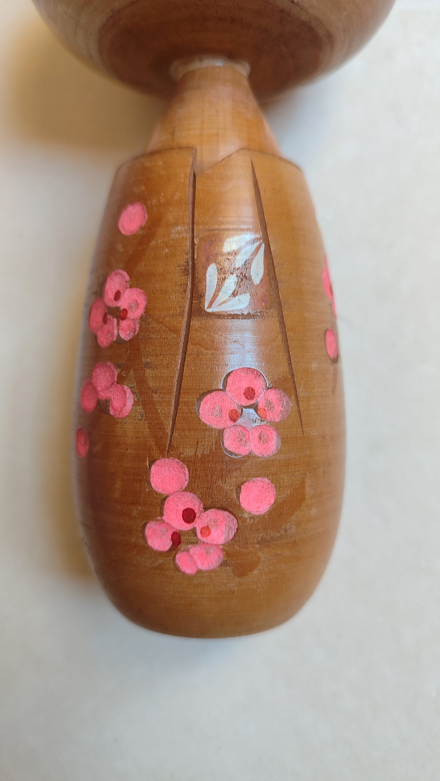 Poupée japonaise en bois "Kokechi" 195mm "Toshiharu Takahashi "