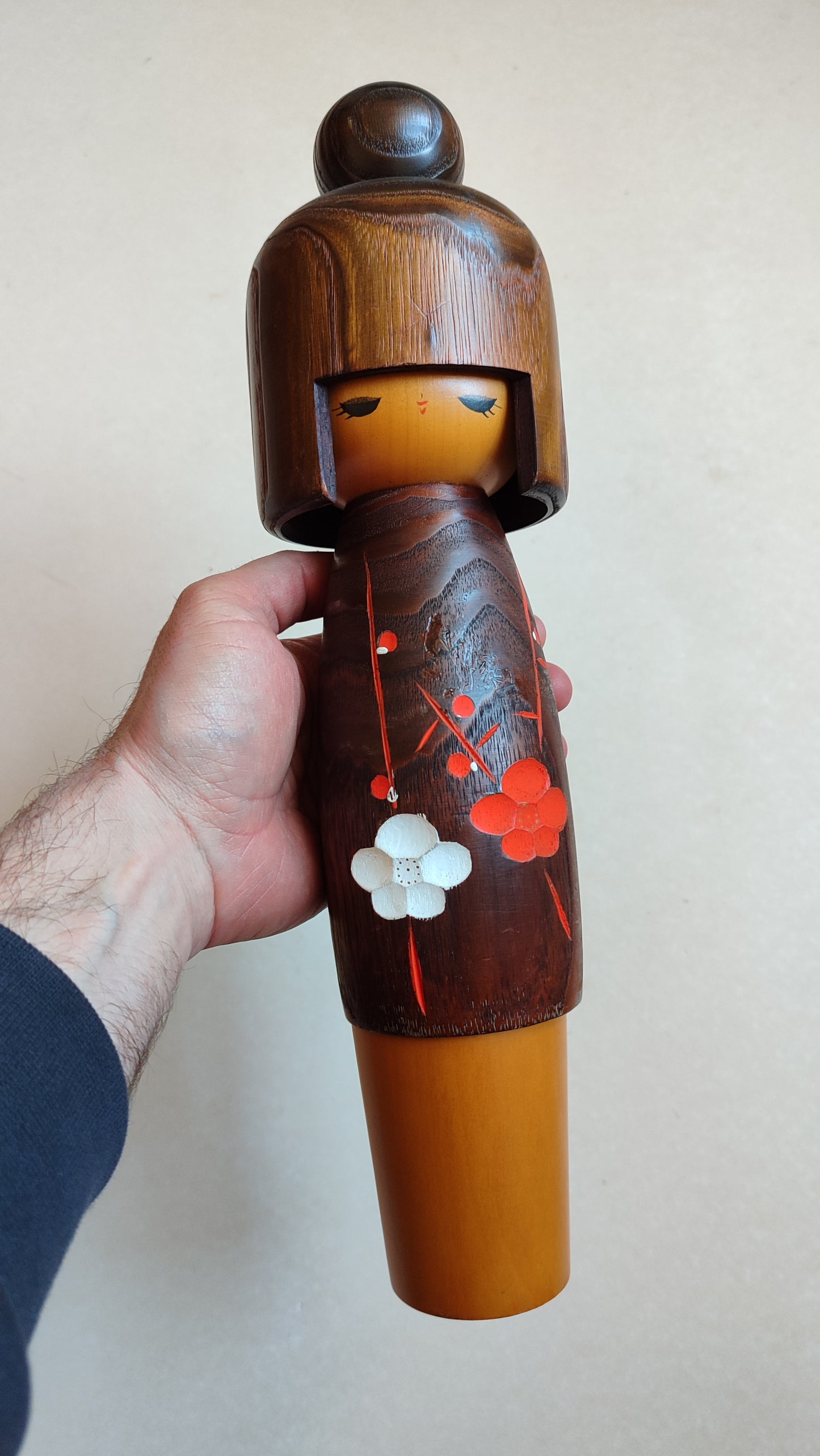 Poupée japonaise en bois "Kokechi" 350mm "Usaburo"
