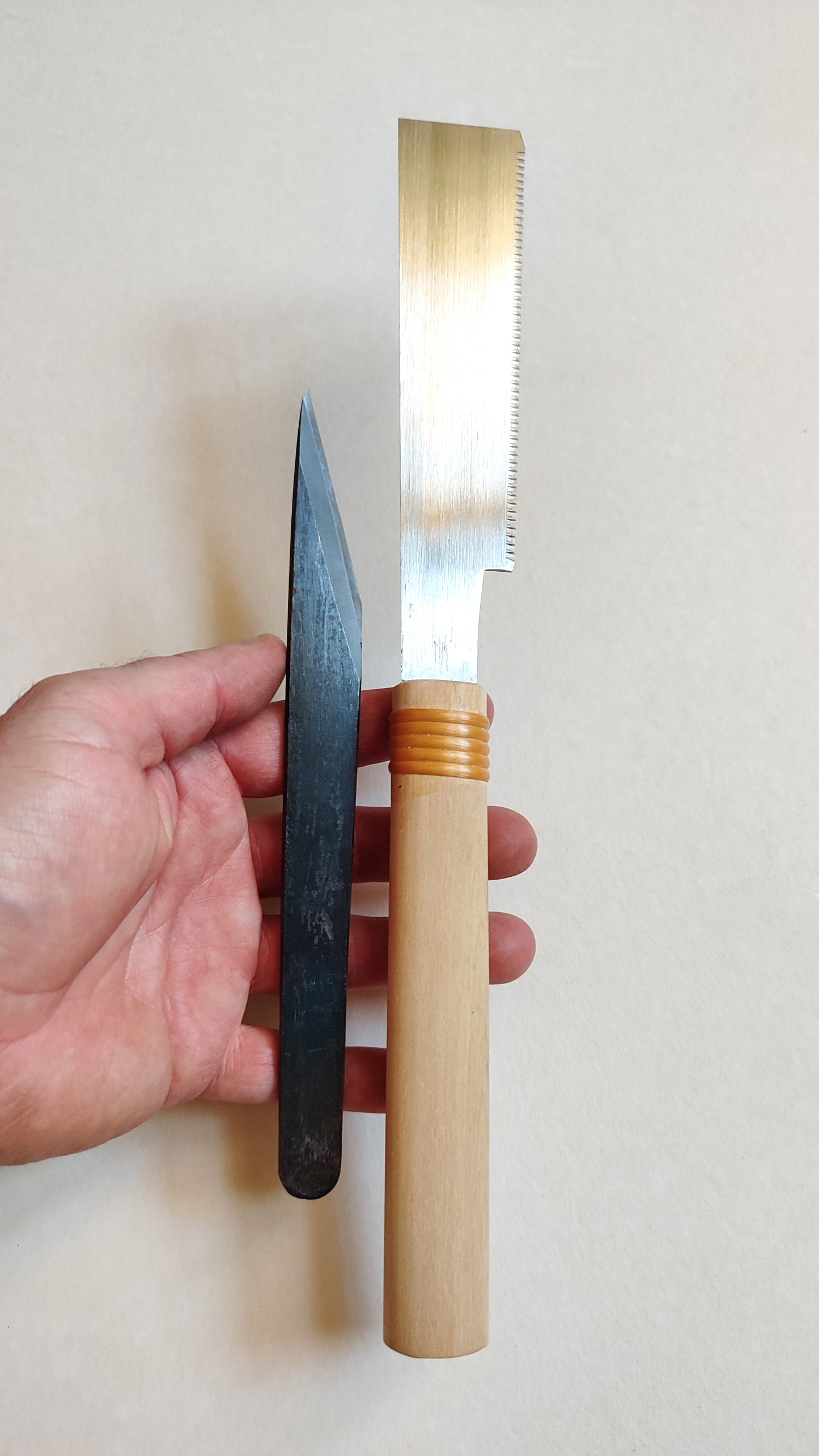 Set de couteau japonais "Kiridashi" 18mm & mini scie japonaise "Kataba" 120mm