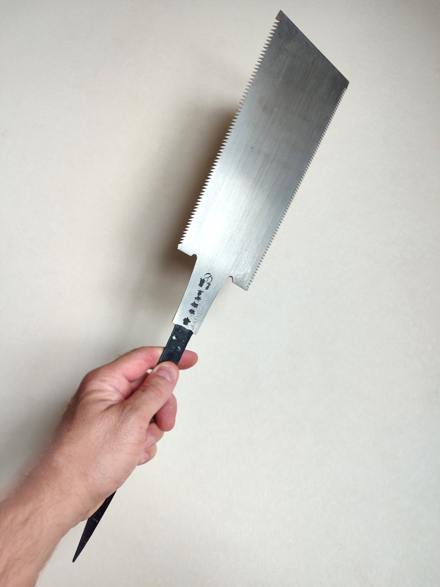 Scie japonaise forgée "Ryoba" 240mm "Isekichisaku"