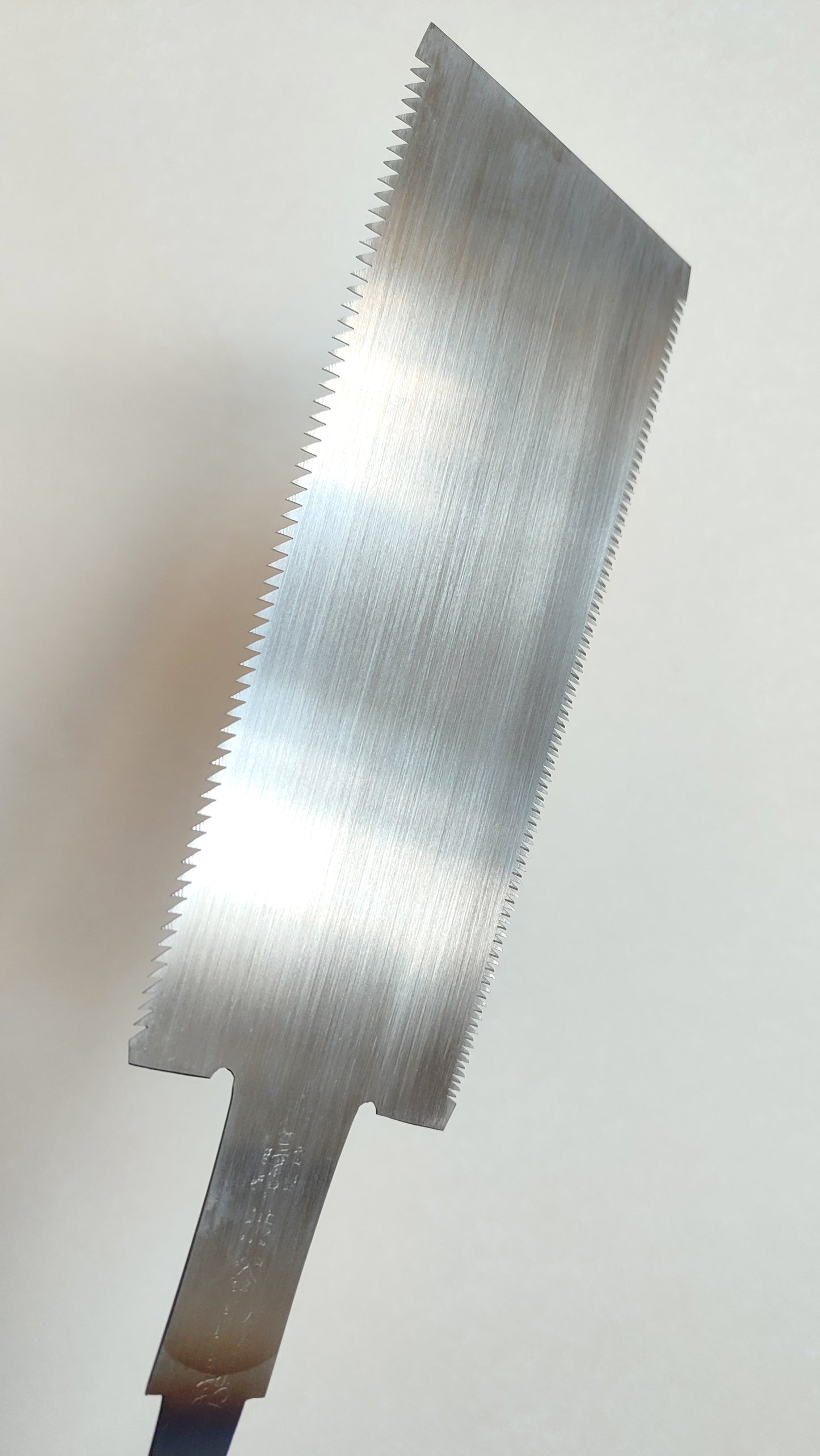 Magnifique scie japonaise forgée "Ryoba" 240mm "Masao Shibuya"