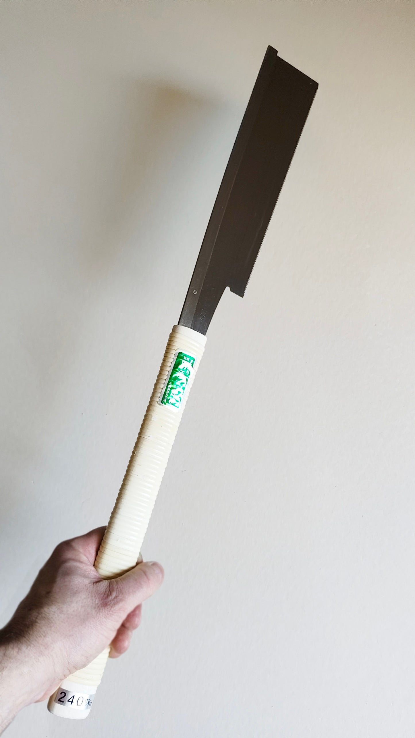 Scie japonaise "Dozuki" 240mm "Hishika" sens du fil