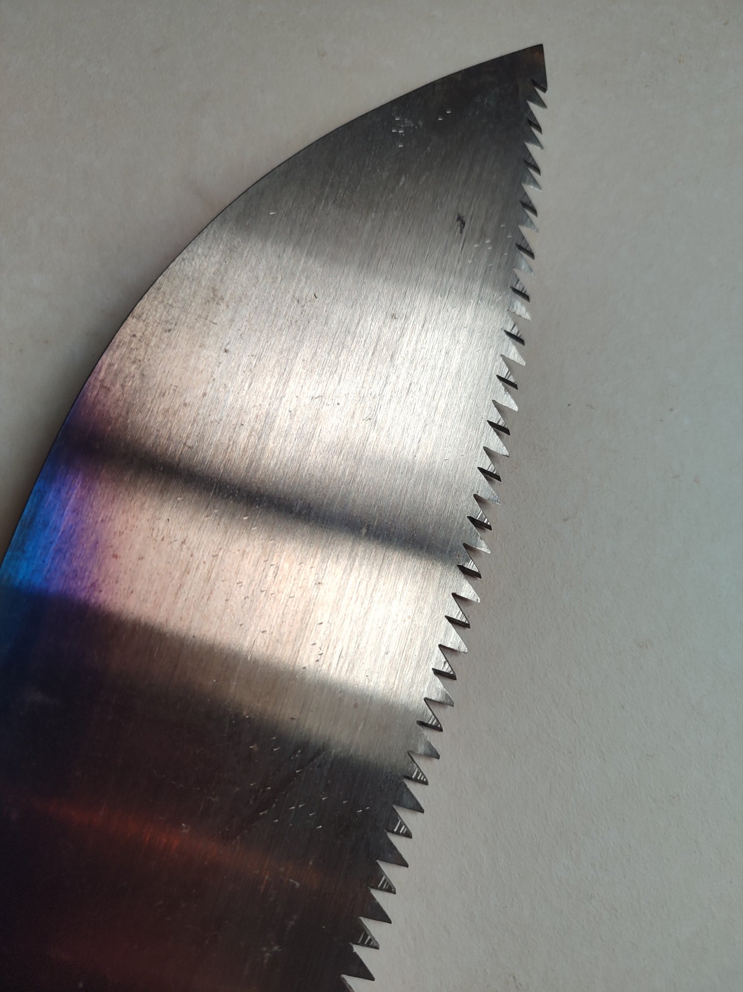 Scie forgée japonaise Anahiki-nokogiri 350mm Nakaya