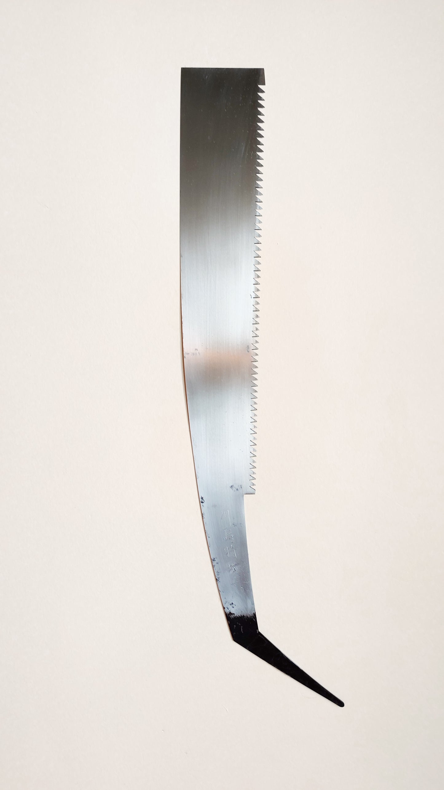 Grande scie japonaise forgée "Temagori-nokogiri" 420mm