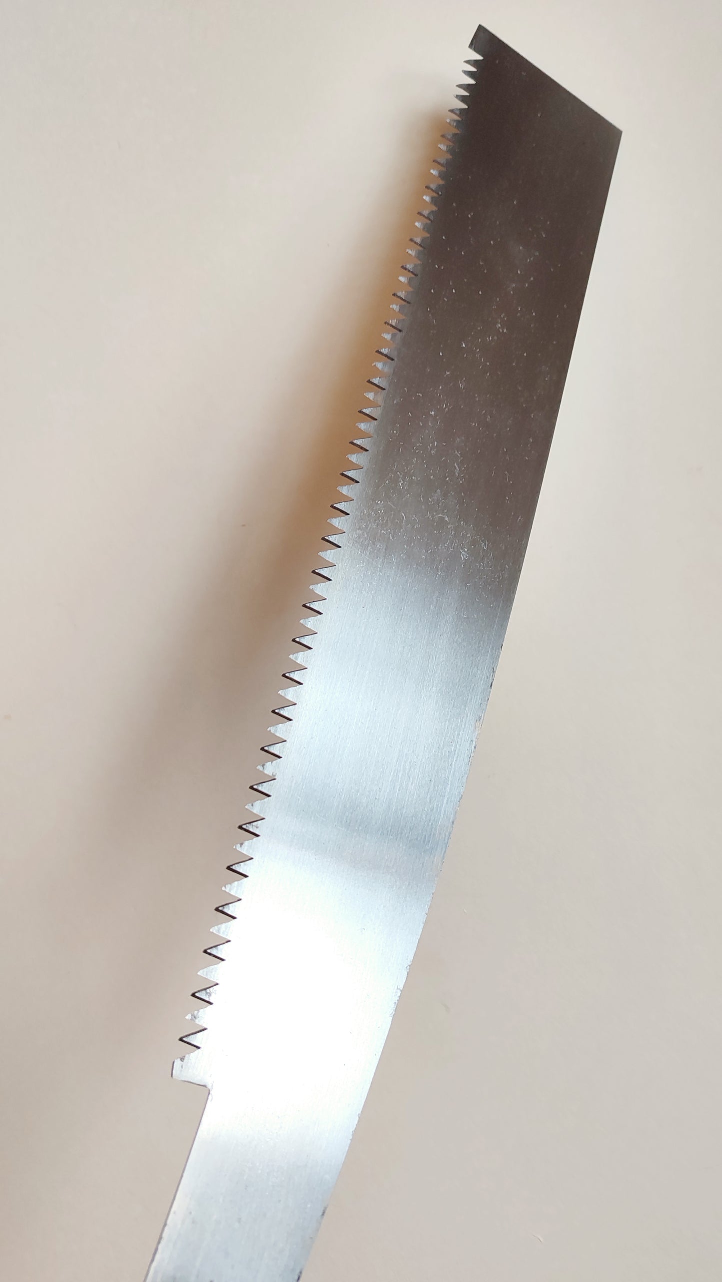 Grande scie japonaise forgée "Temagori-nokogiri" 420mm