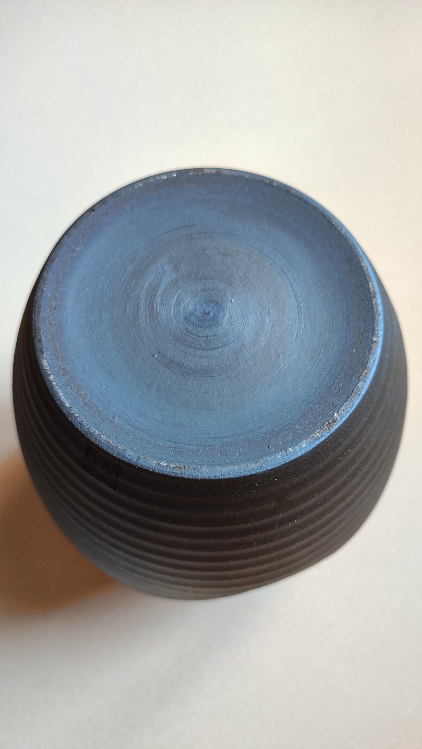 Rare vase japonais fabriqué par "Hatayama" dans la ville d'Echizen 245mm