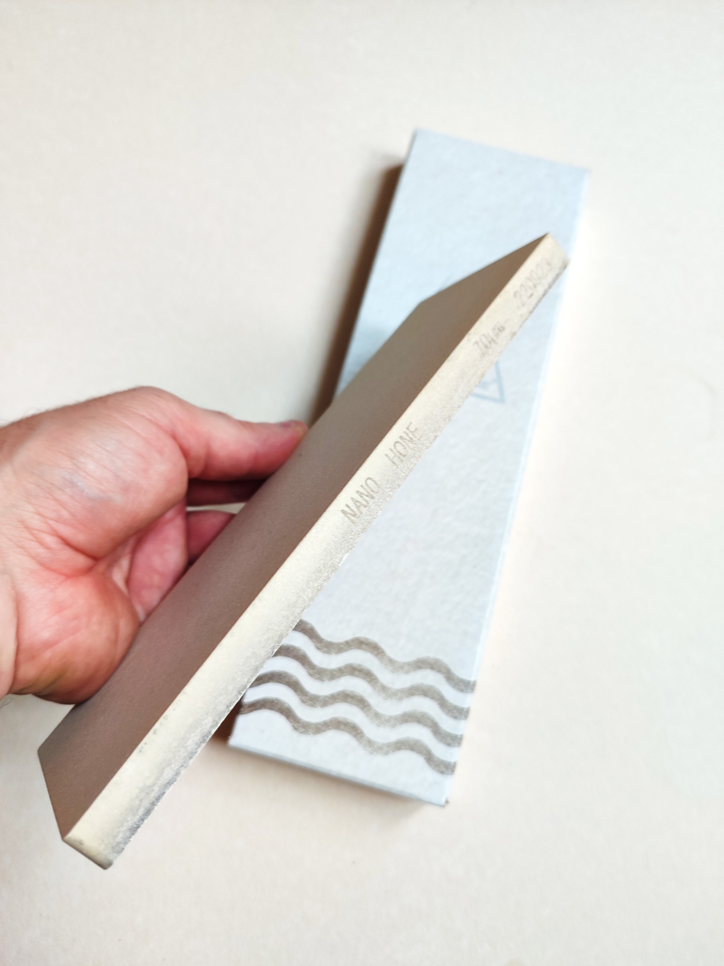 Japanese Sharpening Stone Shin Nagura 1000 "Asahi"