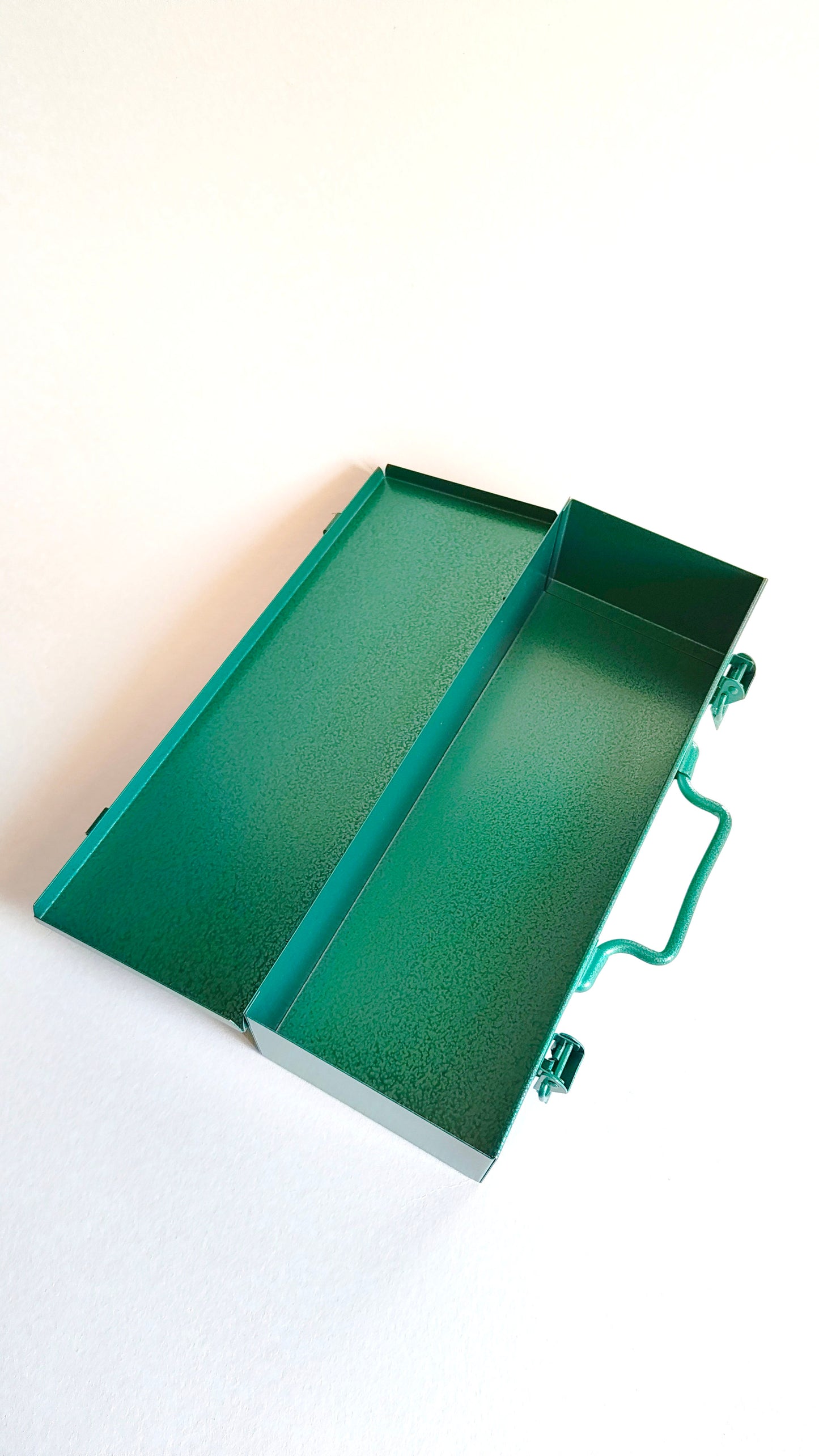 Boîte à outils made in Japan "Nakamura" 340mm X 120mm X 75mm - TH12