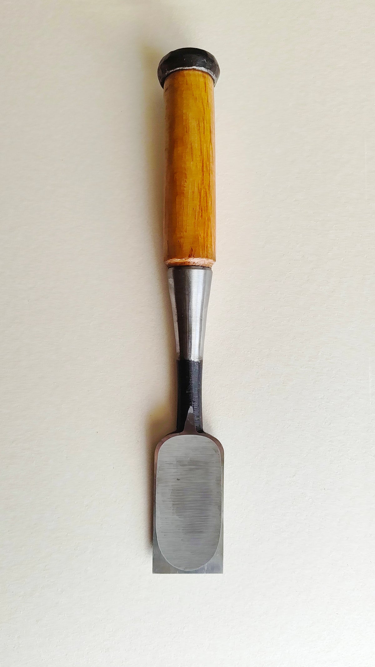 Ciseau japonais "Chu Tataki Nomi" 36mm