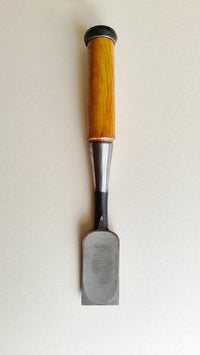 Ciseau japonais "Chu Tataki Nomi" 36mm