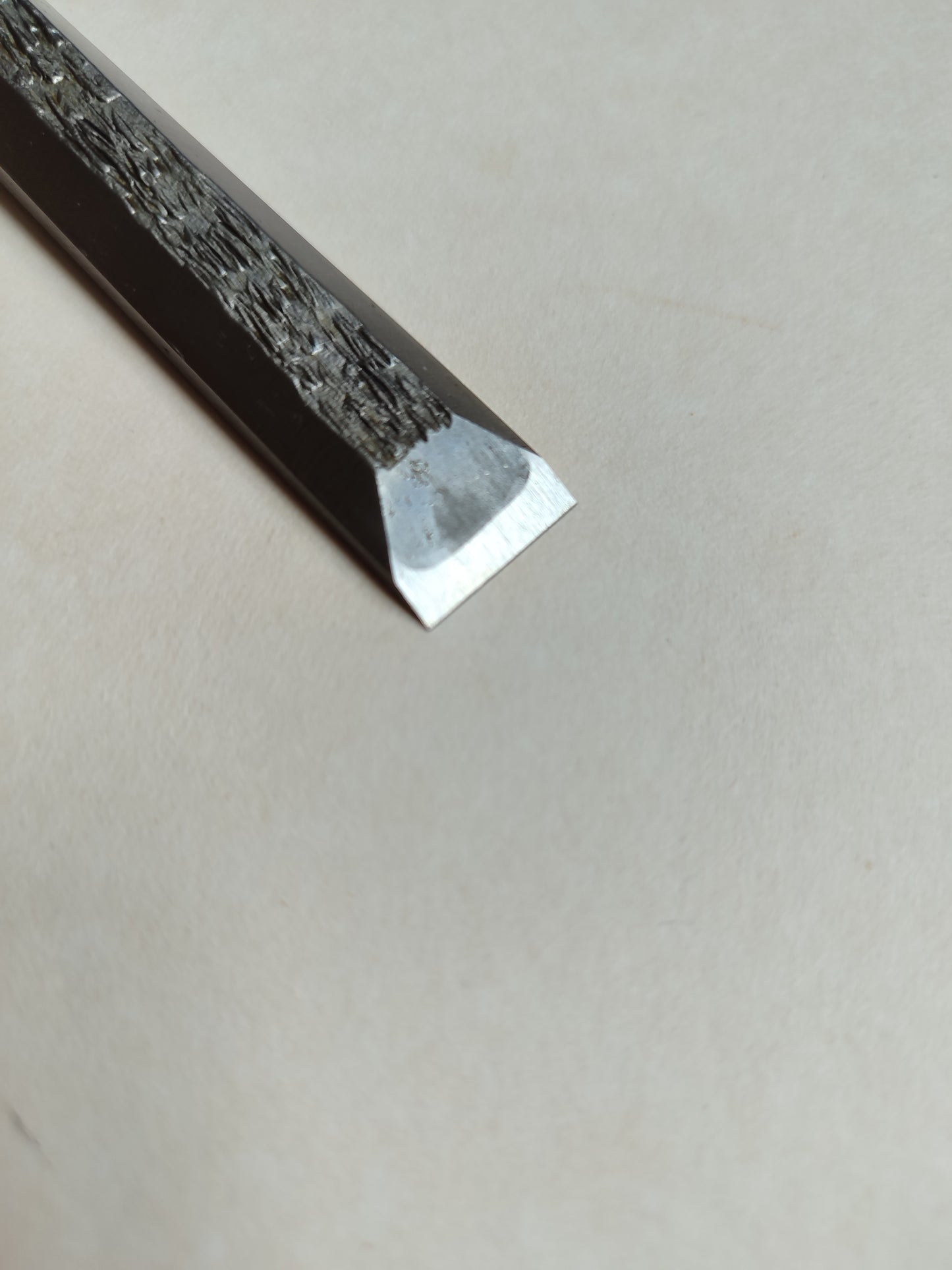 Ciseau japonais "Damekiri Nomi" 15mm mokume
