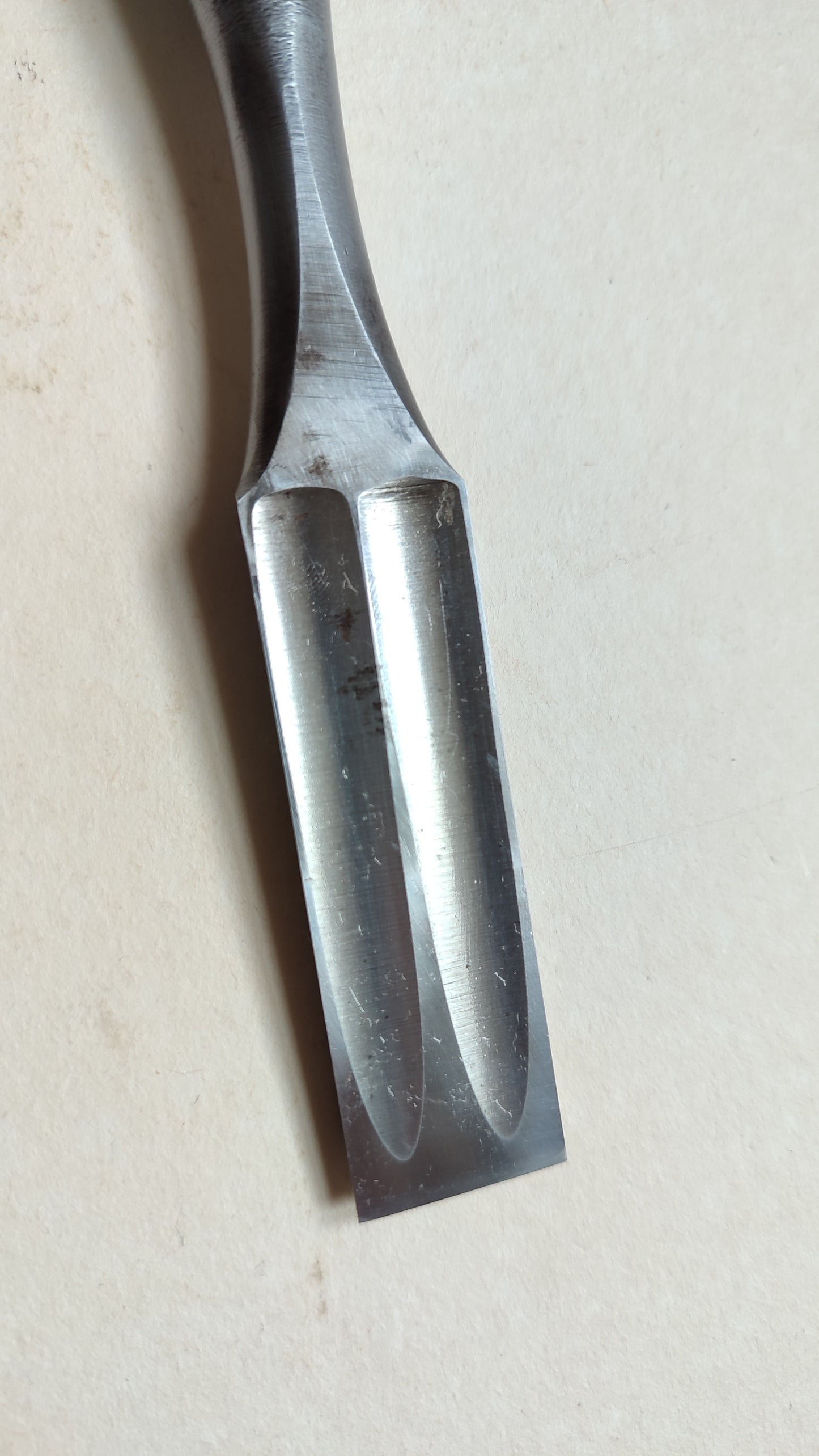 Ciseau japonais "Damekiri Nomi" 24mm mokume