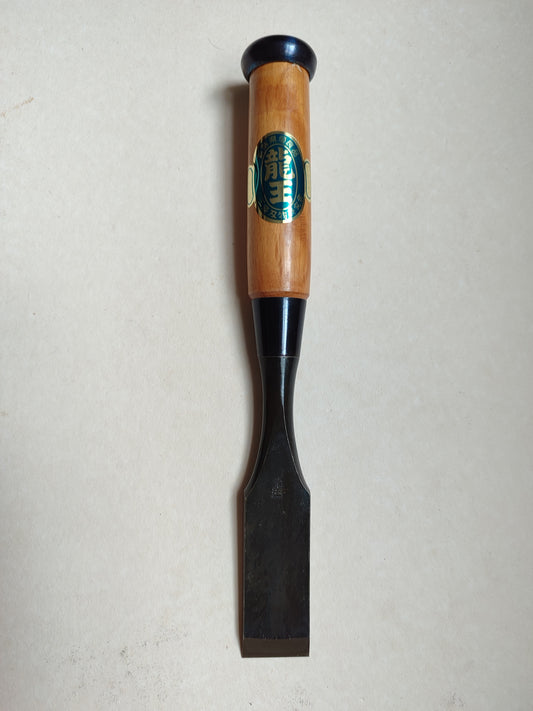 Ciseau japonais "Damekiri Nomi" 30mm "Ryuo Sanjo"