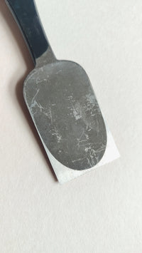 Ciseau japonais premium "Hiramachi Nomi" 42mm Ouchi San