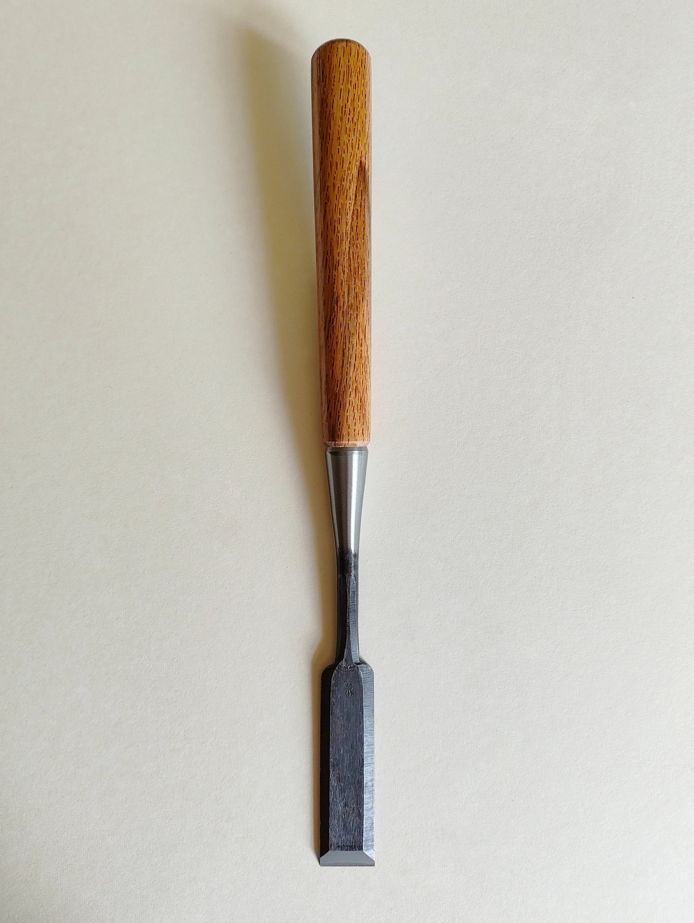 Ciseau japonais "Kinari nomi" 24mm "Yasaku"