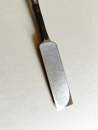 Ciseau japonais "Kinari nomi" 24mm "Yasaku"
