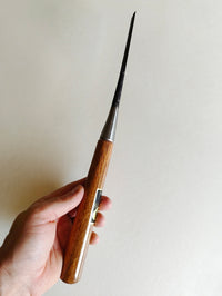 Ciseau japonais "Kinari nomi" 24mm "Yasaku"